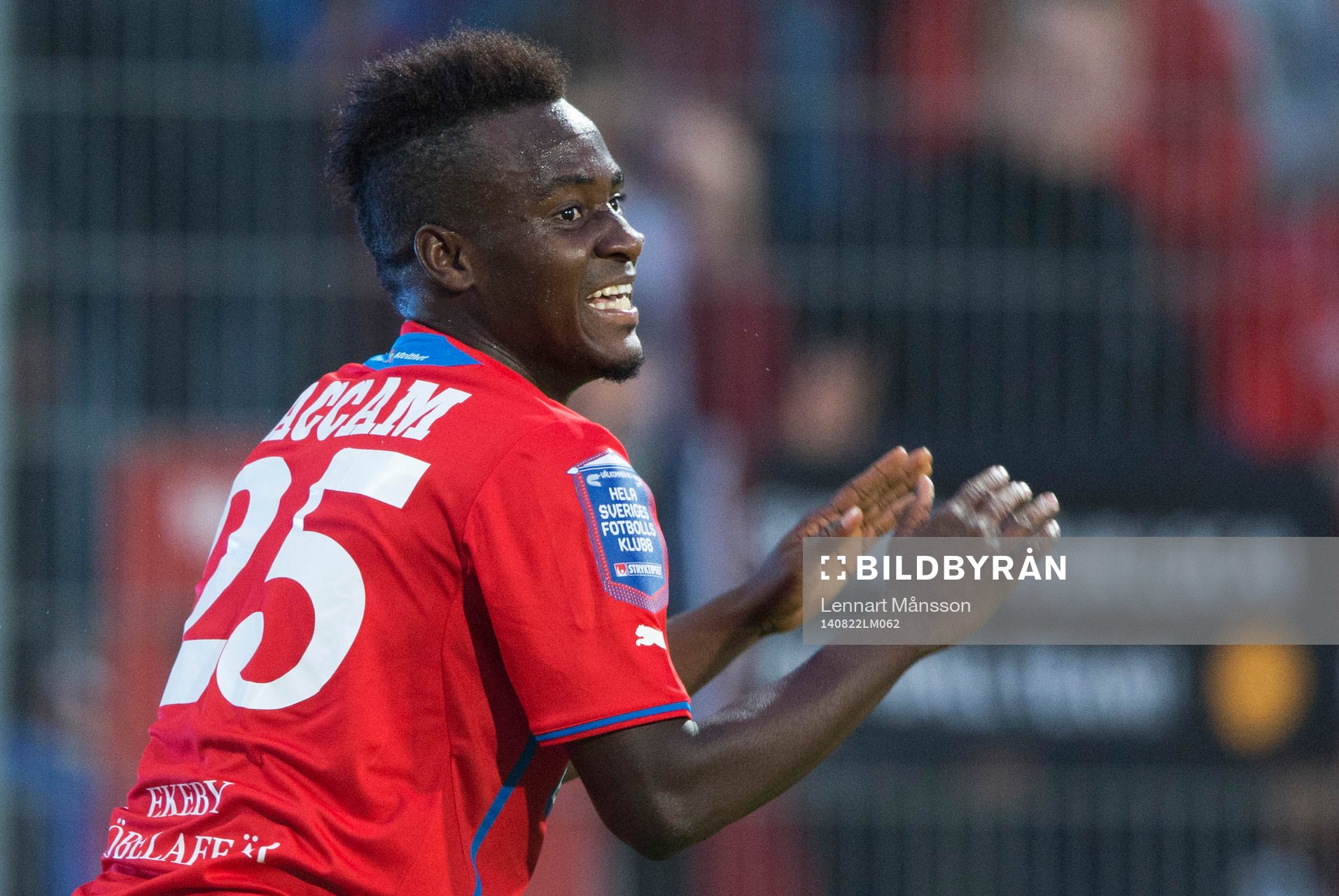 Helsingborgs David Accam i matchen i allsvenskan mellan