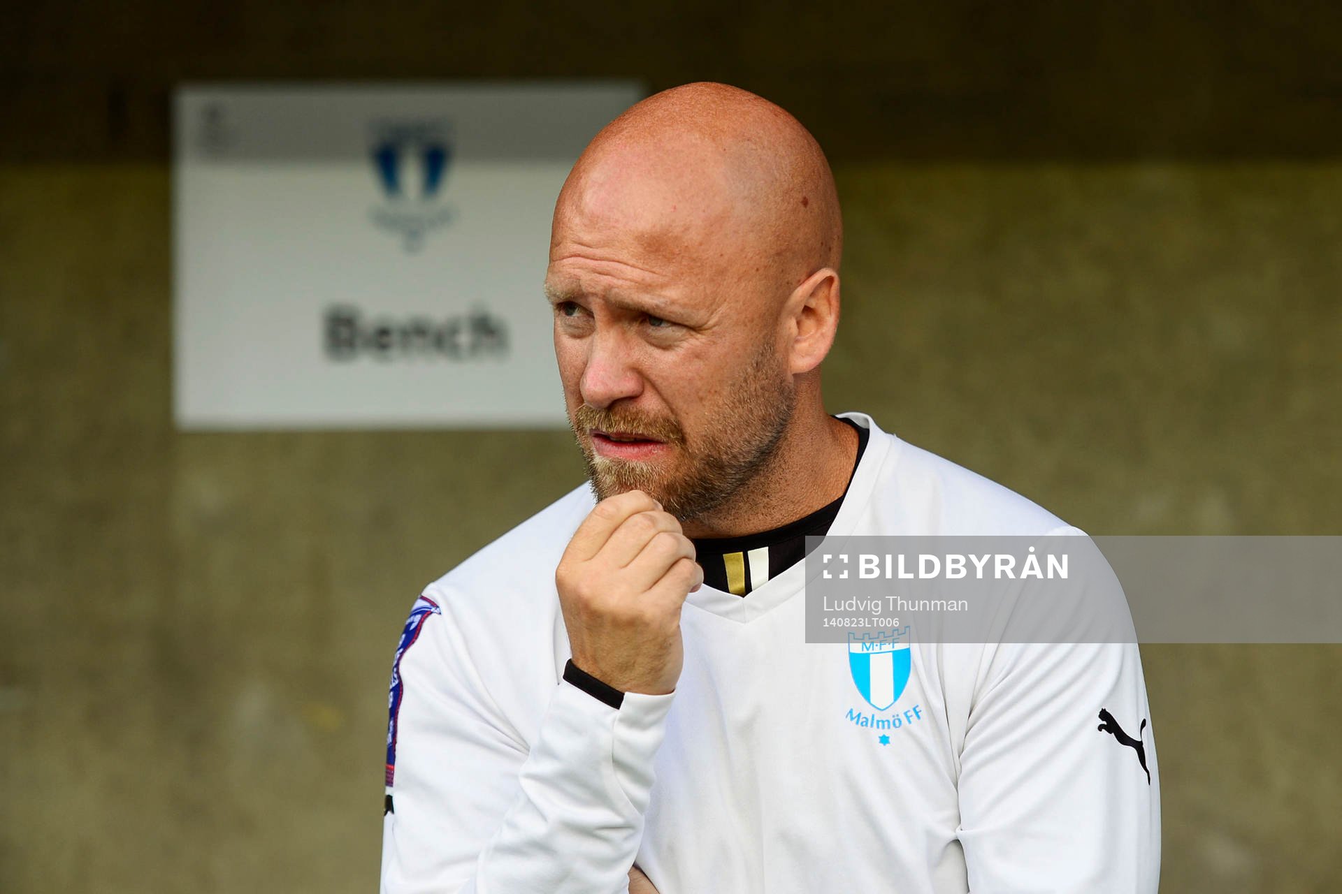 Malmö FFs assisterande tränare Olof Persson under matchen i Allsvenskan mellan Malmö FF och Norrköping den 23 augusti 2014 i Malmö. 