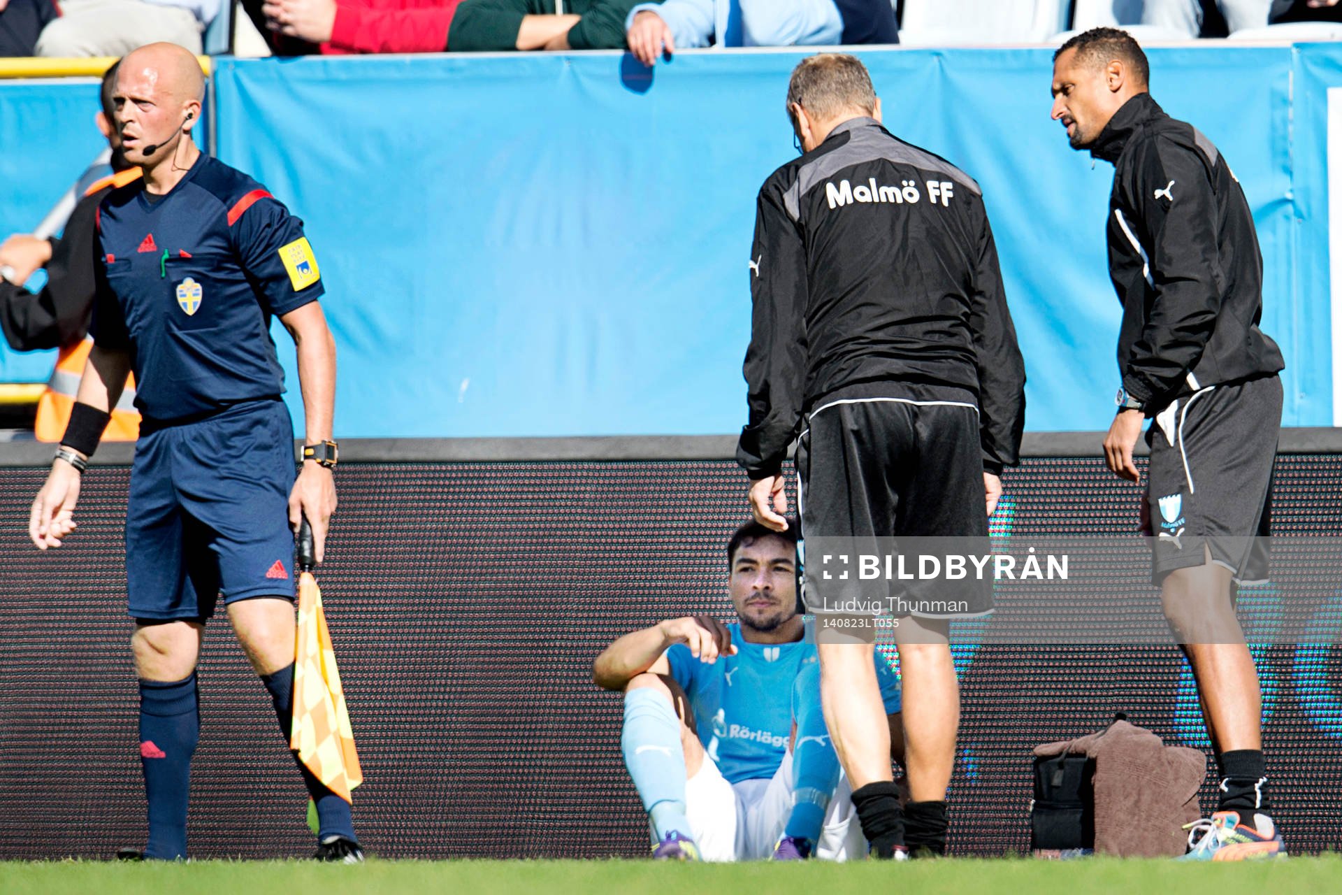 Malmö FFs Ricardo Ferreira Da Silva sitter på sidlinjen