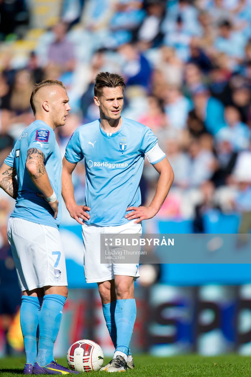 Malmö FFs Magnus Eriksson och Markus Rosenberg funderar