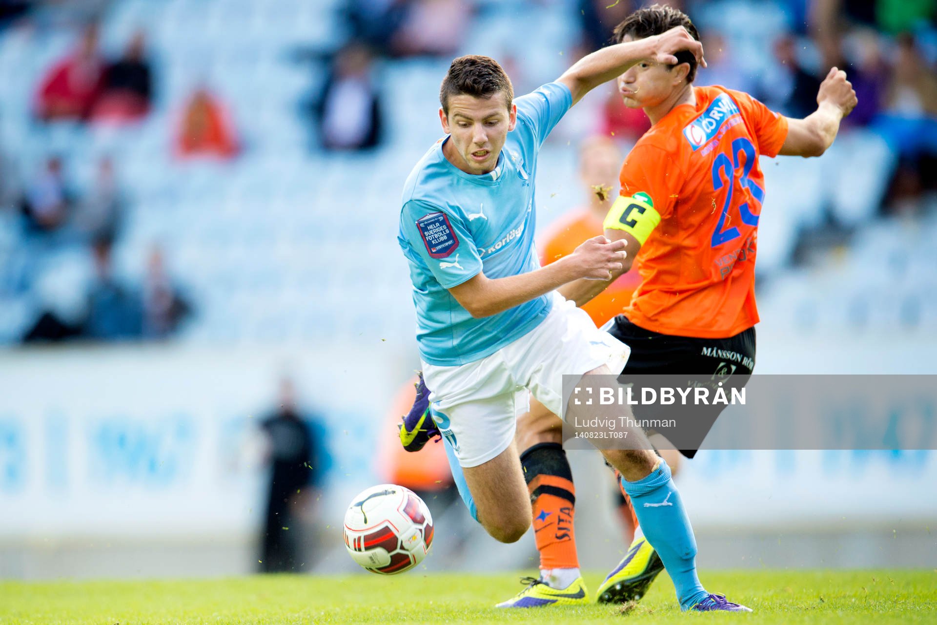 Malmö FFs Erdal Rakip tar sig förbi Norrköpings David