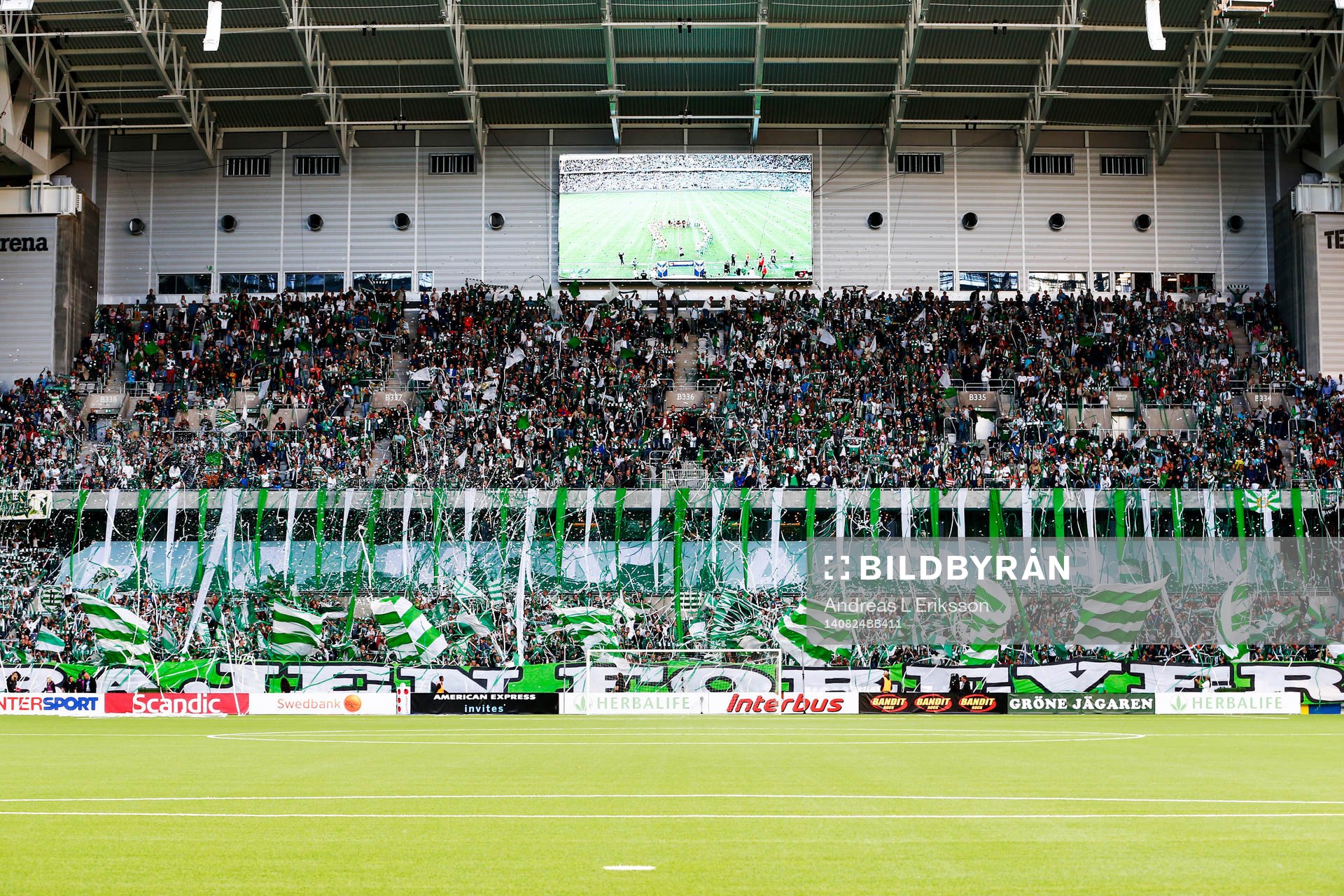 Hammarbys tifo innan fotbollsmatchen i Superettan mellan
