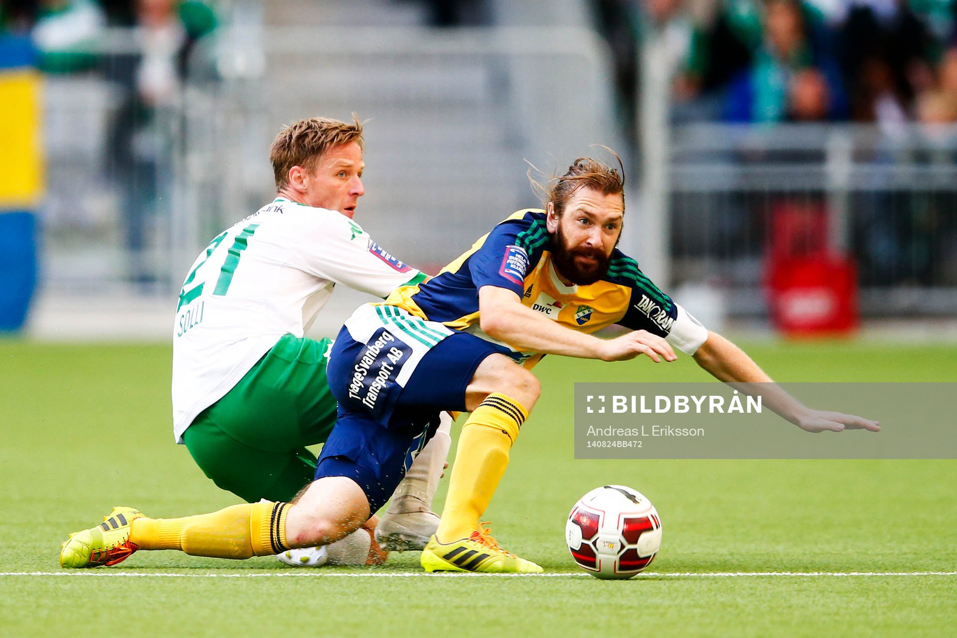 Hammarbys Jan Gunnar Solli och Ljungskiles Marcus Gustafsson