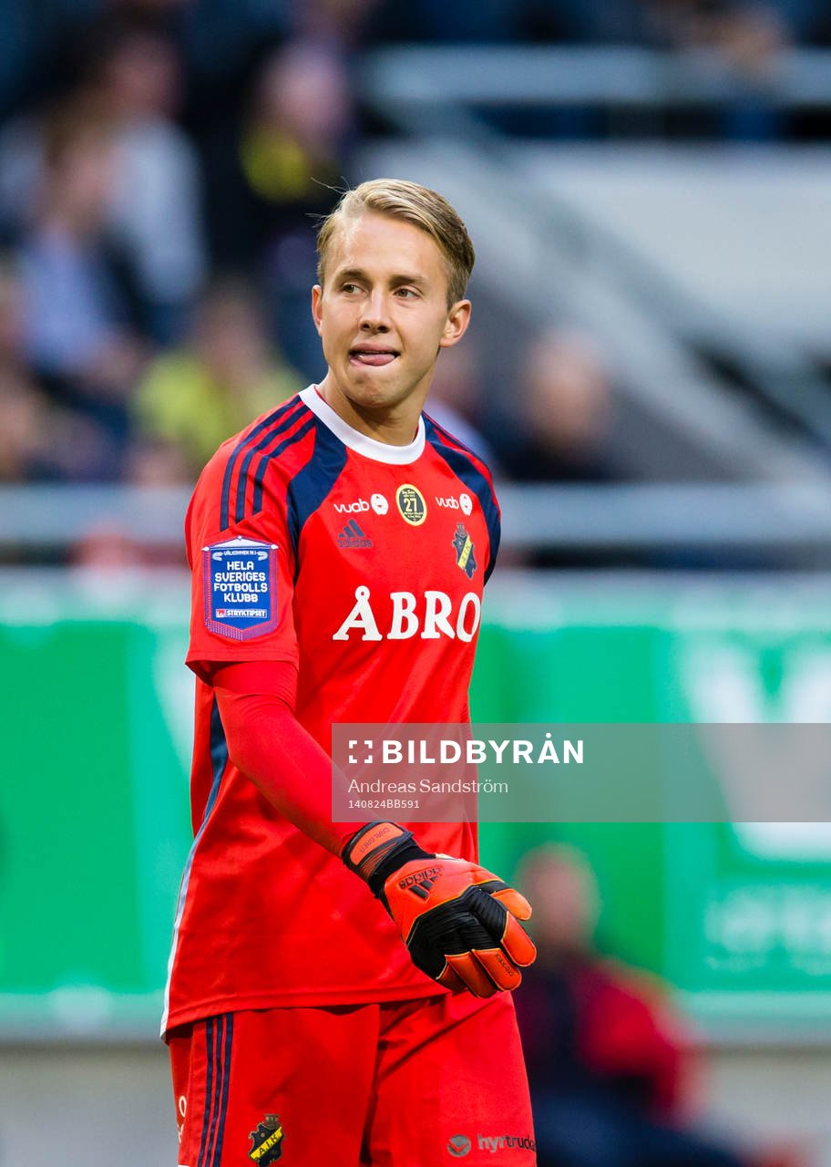 s målvakt Patrik Carlgren