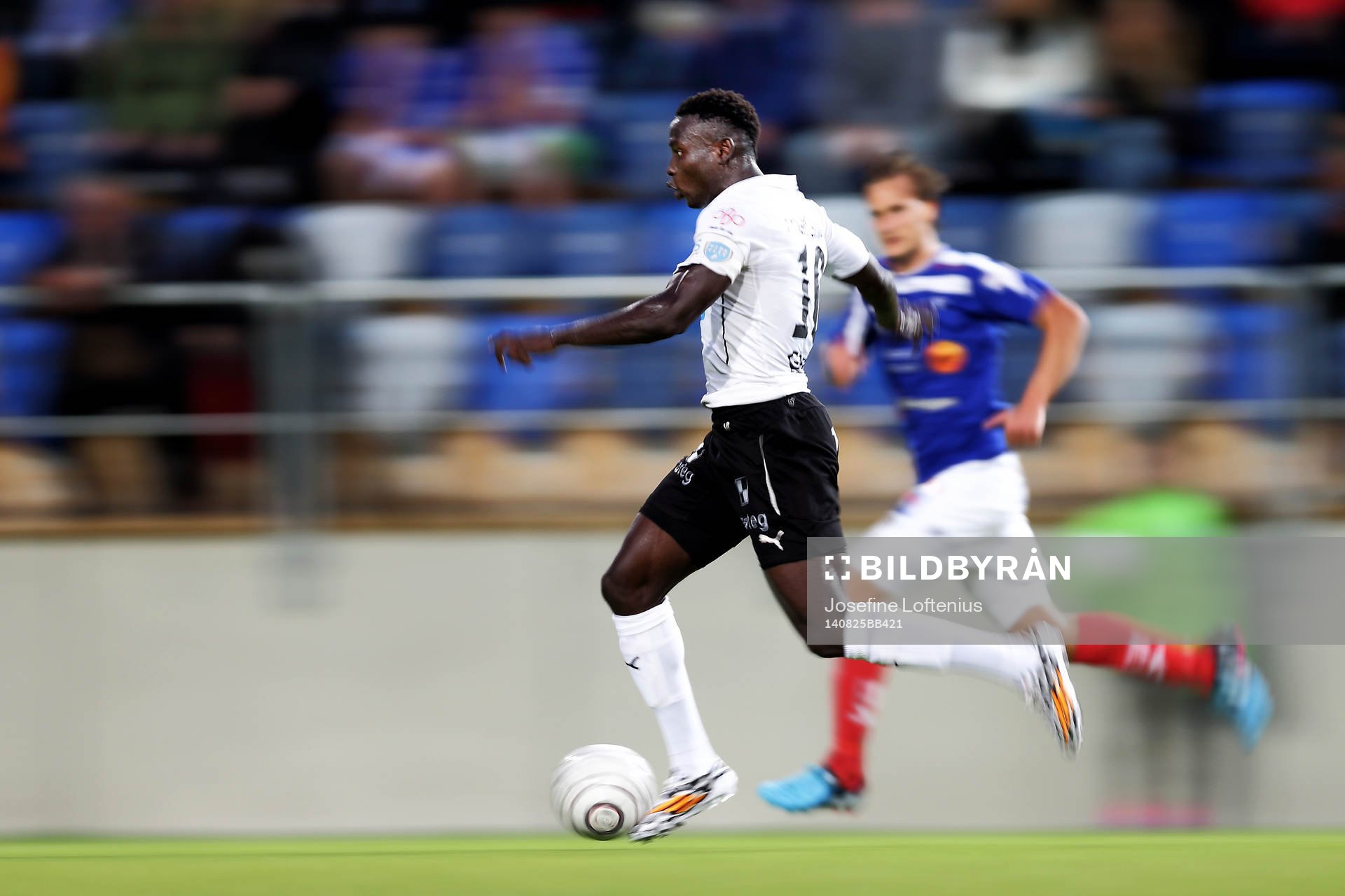 Alhassan Kamara anfaller