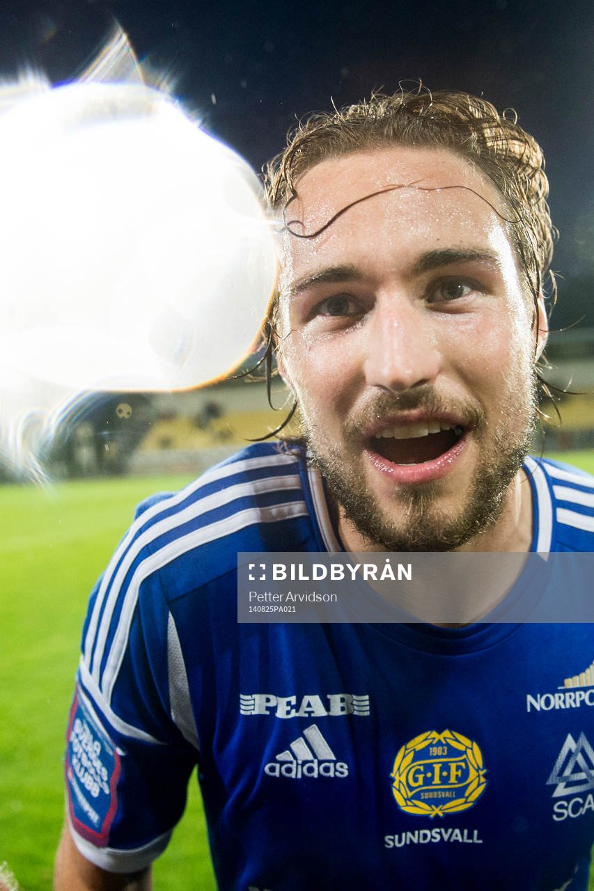 Sundsvalls Kevin Walker jublar