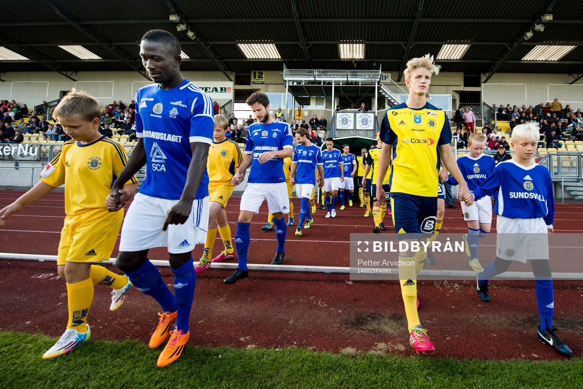 Sundsvalls Pa Amat Dibba och Ängelholms Andreas Karlsson