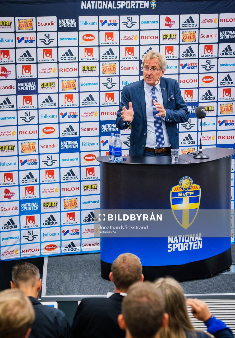 Sveriges förbundskapten för fotbollslandslaget, Erik