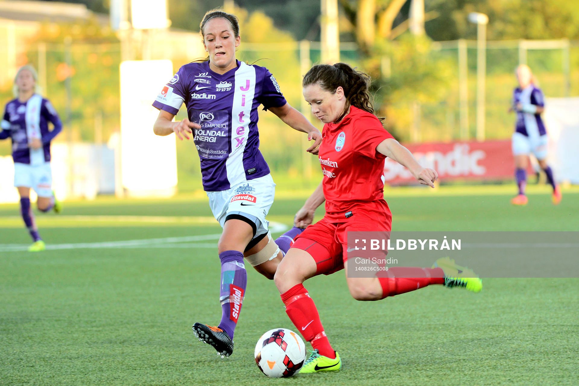 Jitex Anna Oscarsson och Eskilstunas Allysha Chapman