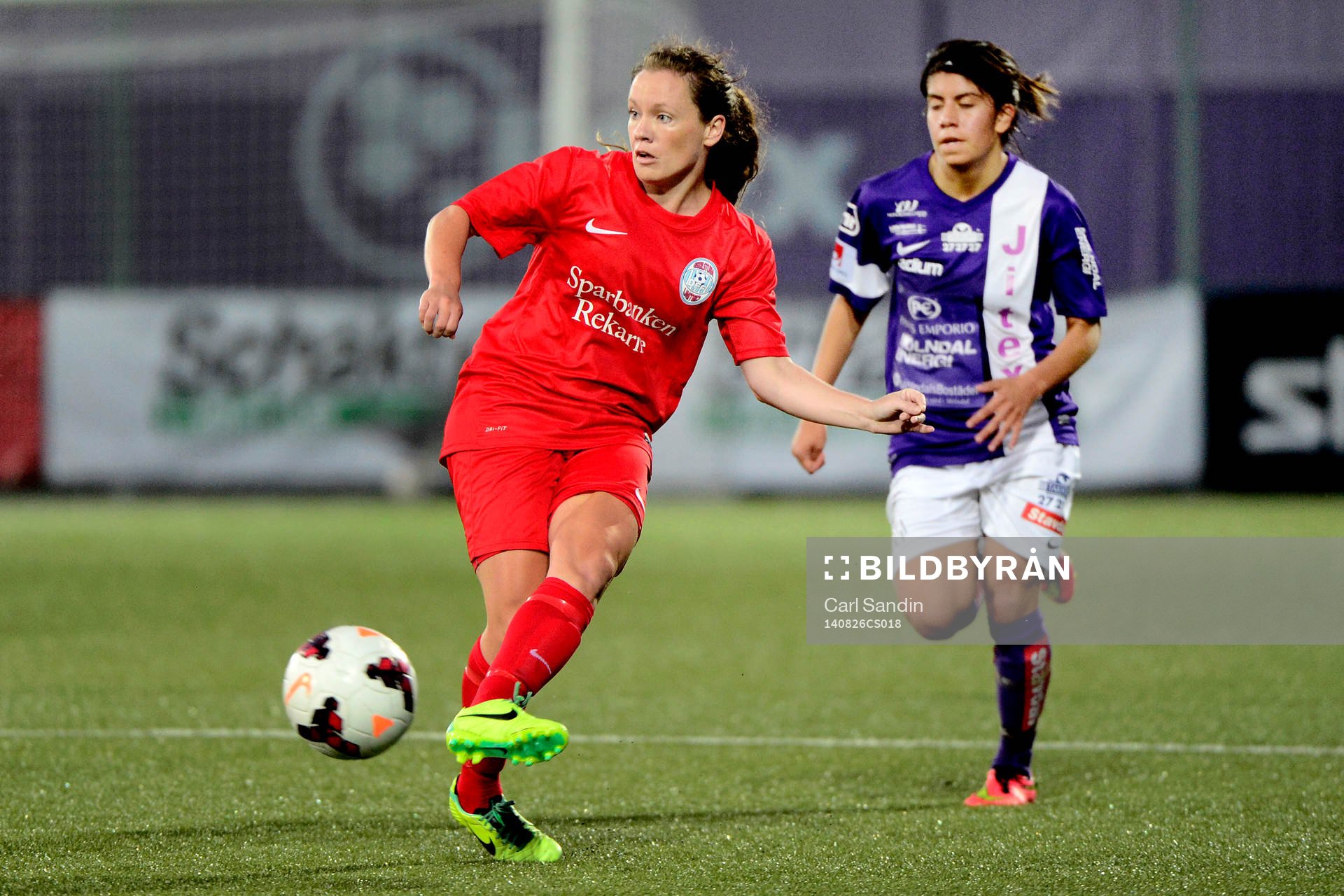 Eskilstunas Allysha Chapman jagas av Jitex Alexandra Vera