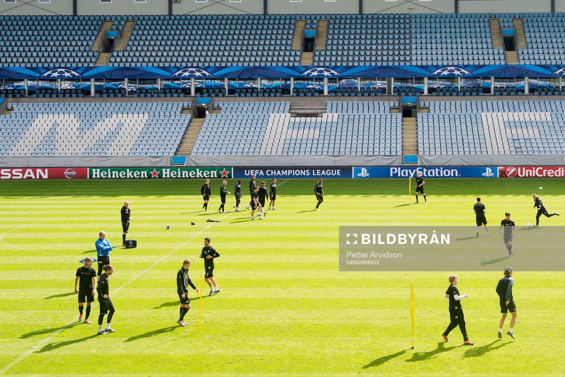 Malmö FF tränar på Swedbank Stadion