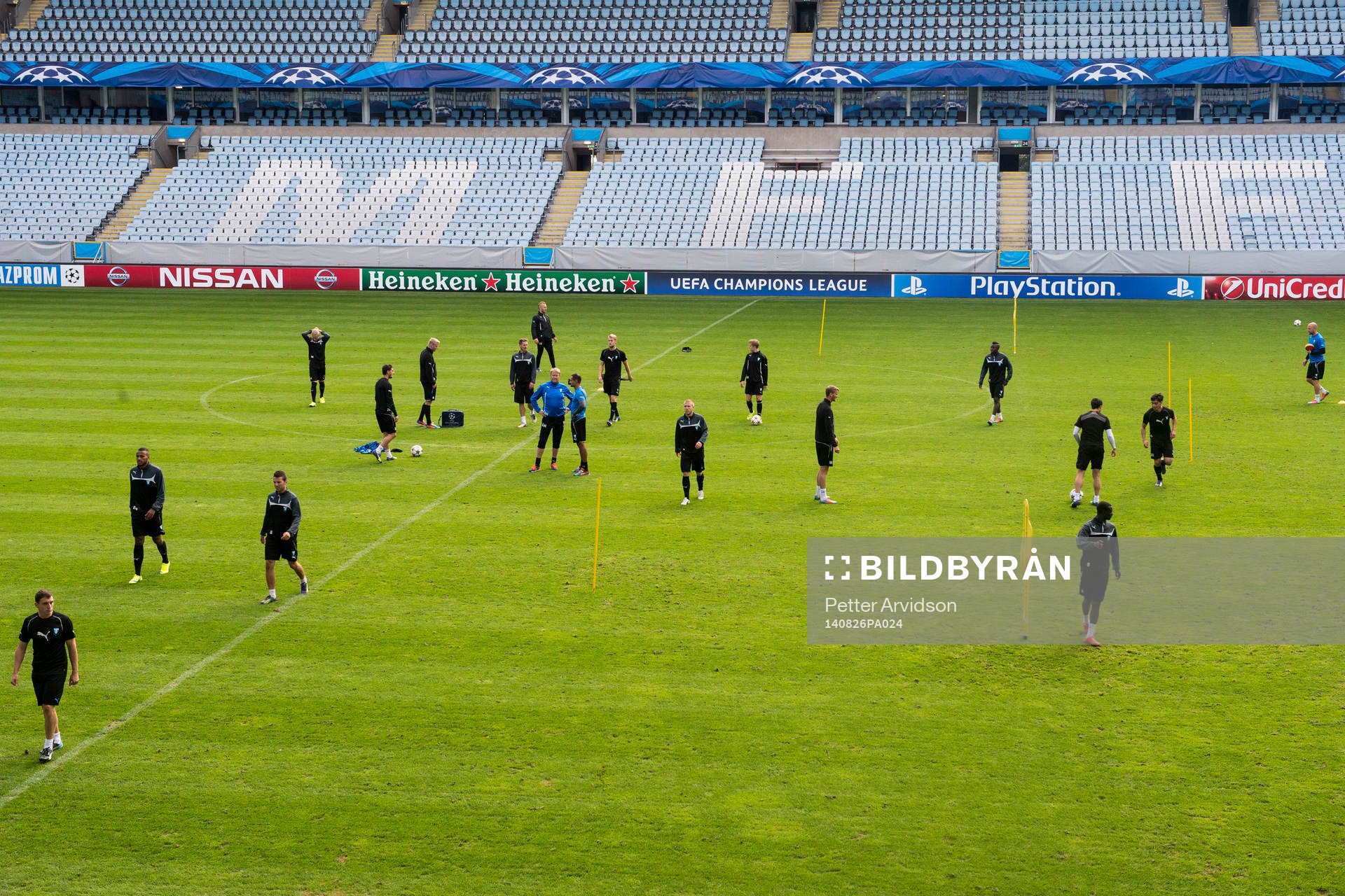 Malmö FF tränar på Swedbank Stadion