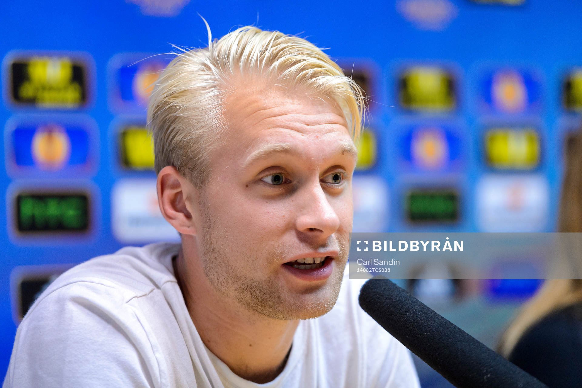 Elfsborgs Johan Larsson på en presskonferens