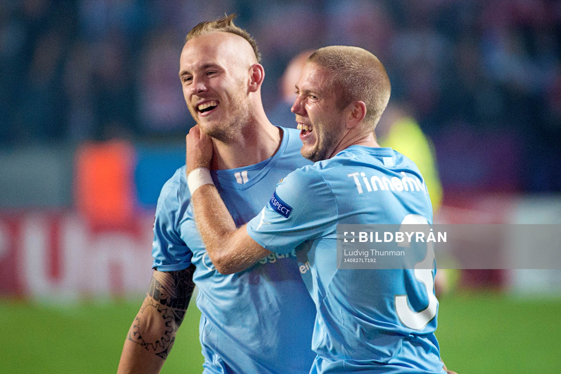 Malmö FFs Magnus Eriksson kramar om Anton Tinnerholm