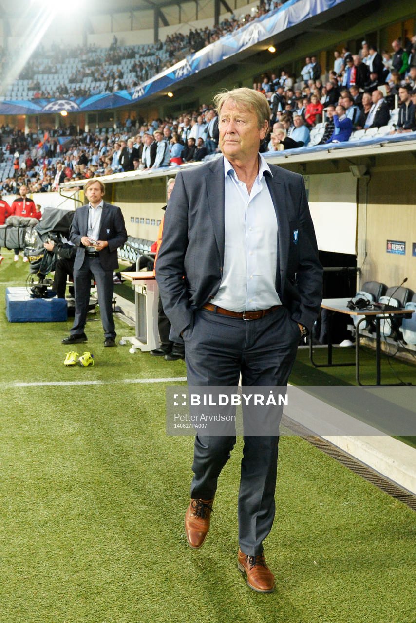 Malmö FFs tränare Åge Hareide innan kvalmatchen i