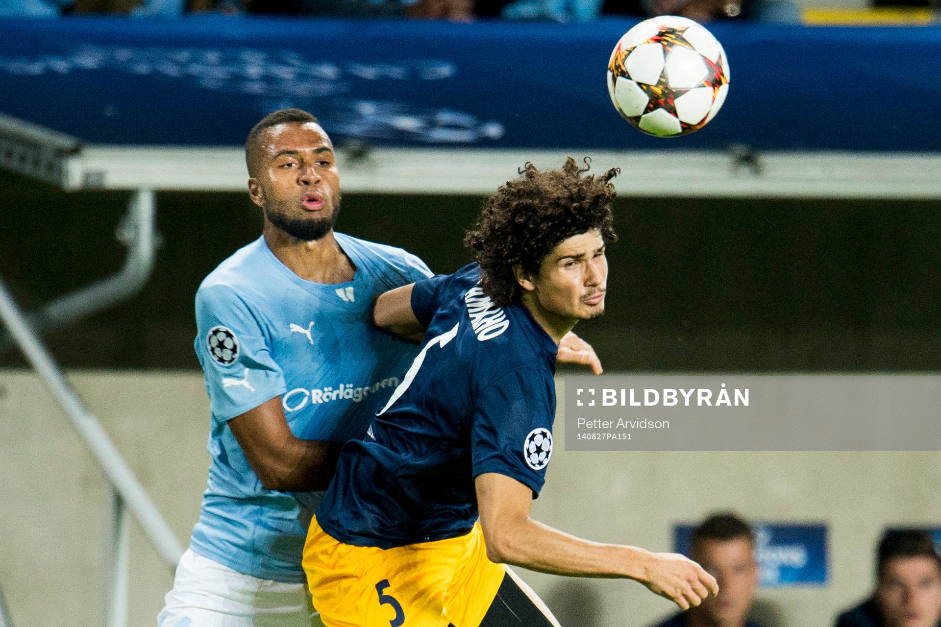 Malmö FFs Isaac Kiese Thelin och Salzburgs André Ramalho