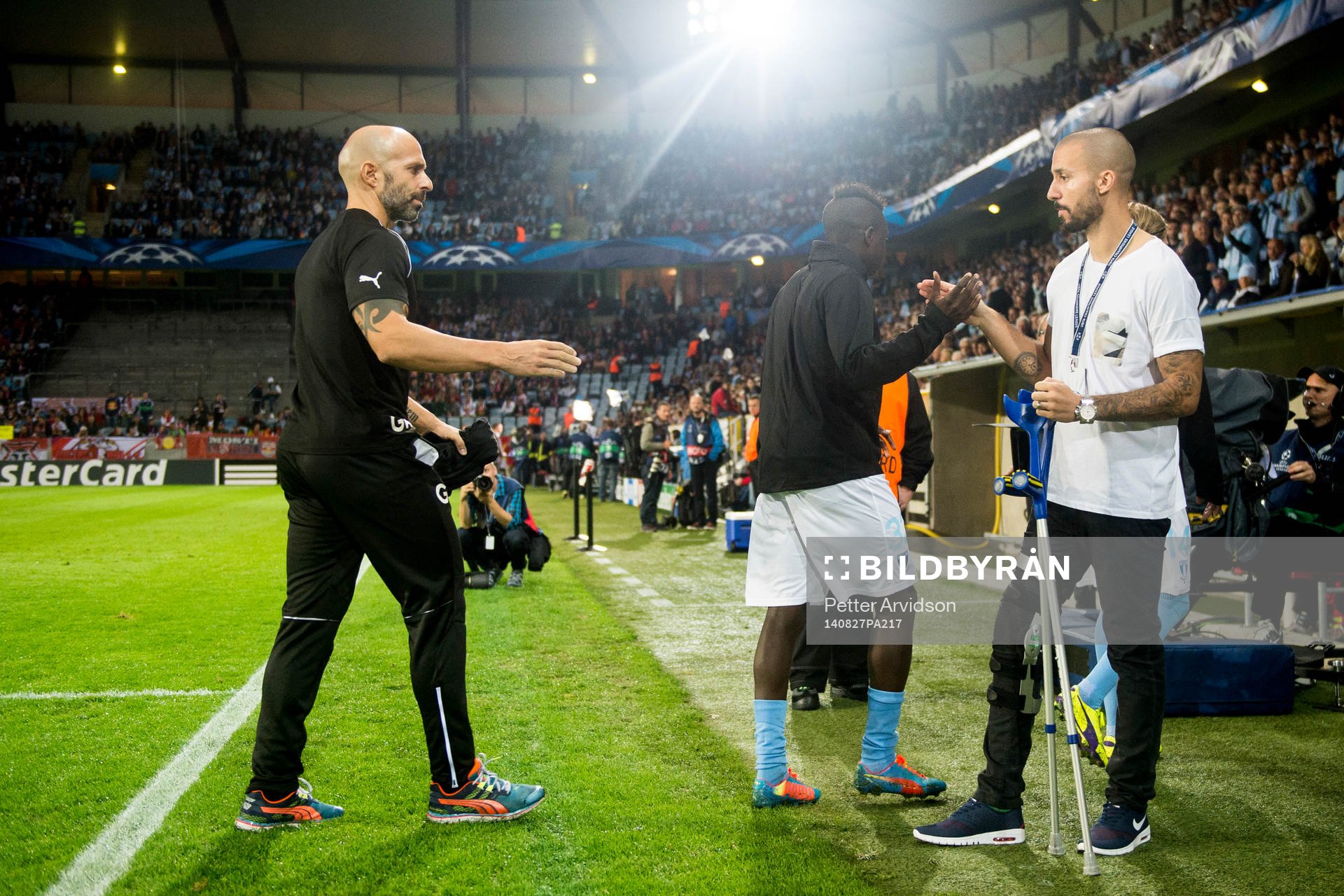 Malmö FFs långtidsskadade Guillermo Molins med sina