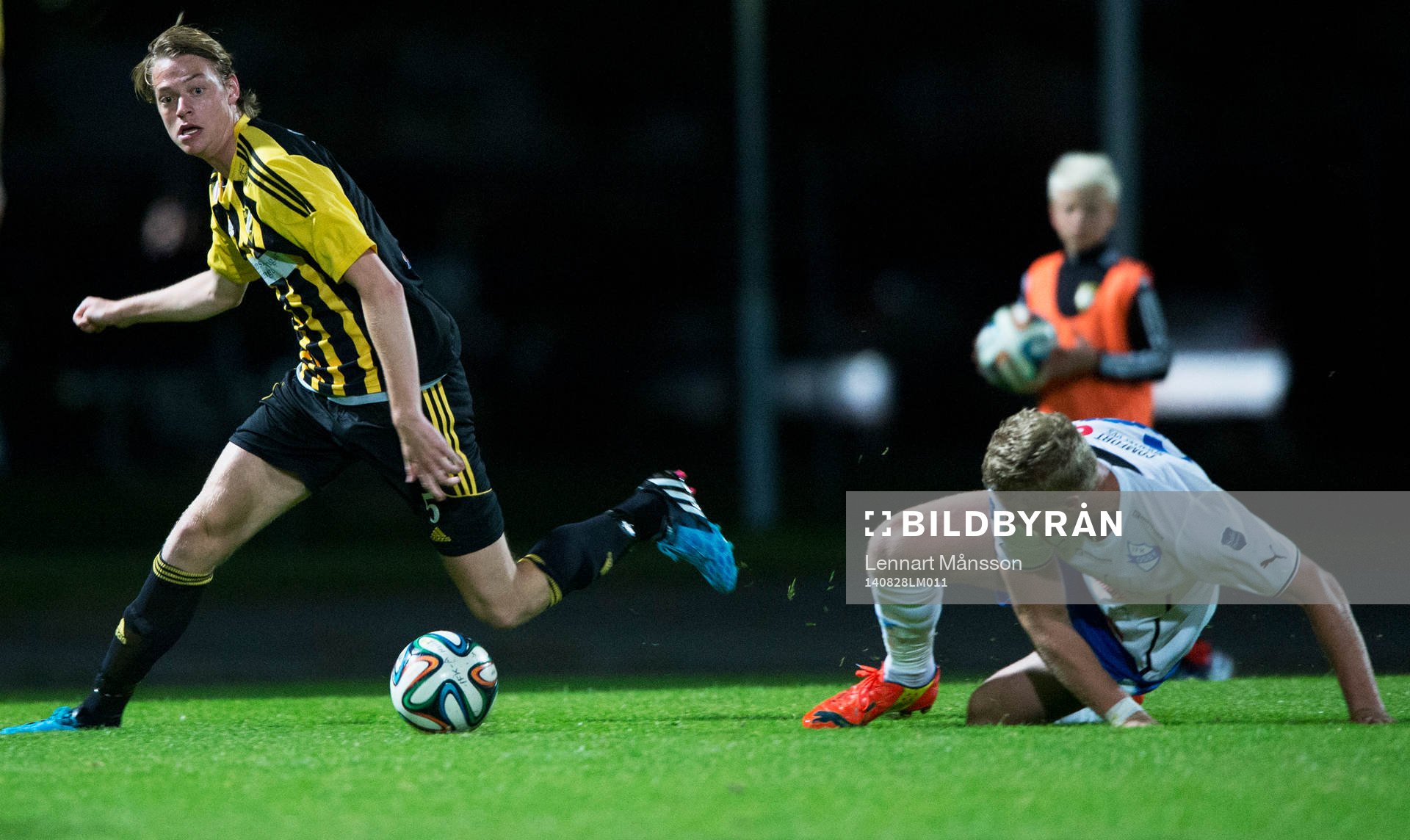 IFK Hässleholms Axel Harletun i matchen i division 3