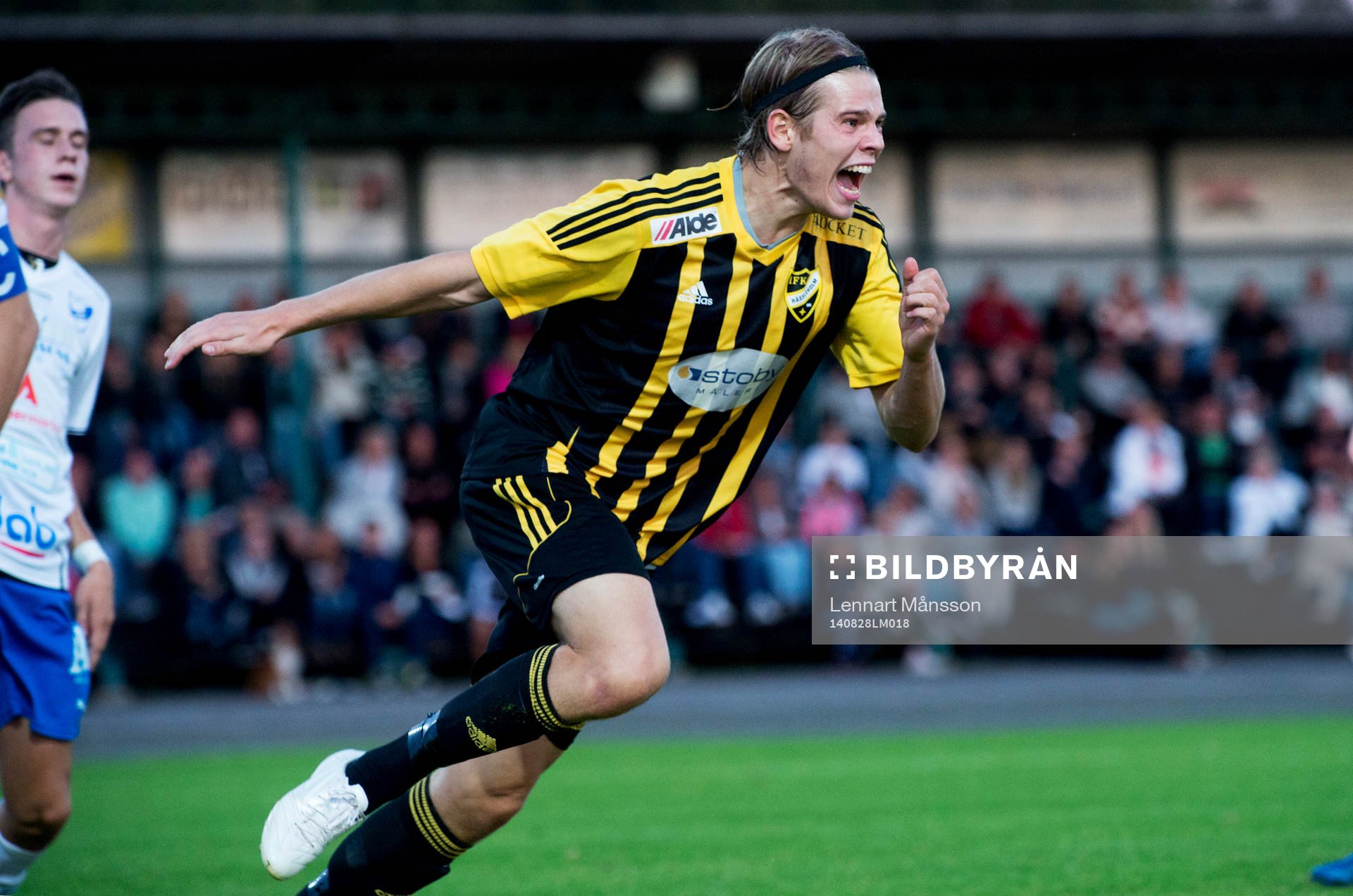IFK Hässleholms Filip Thurn har gjort 1-0 i matchen i