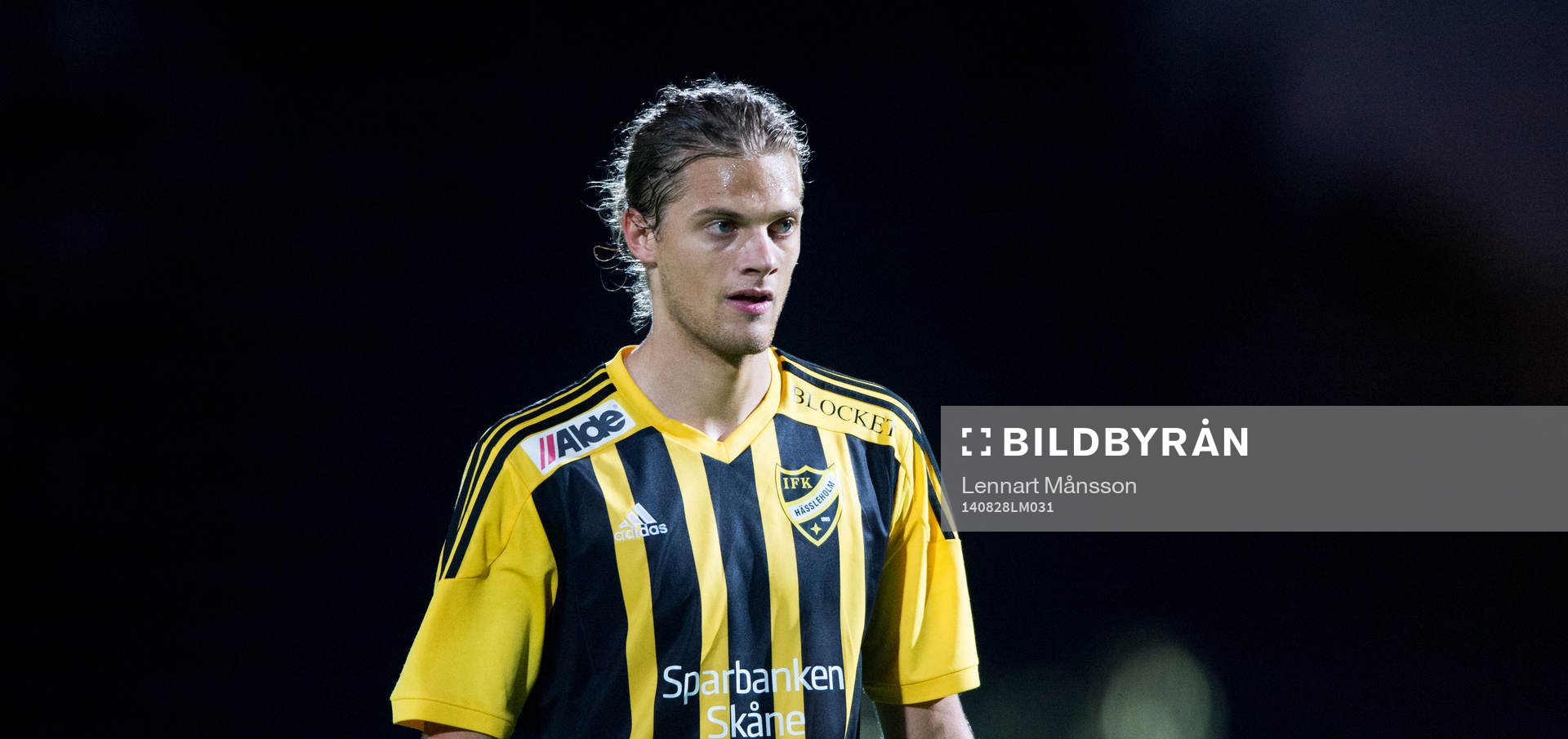 IFK Hässleholms Linus Karlsson i matchen i division 3
