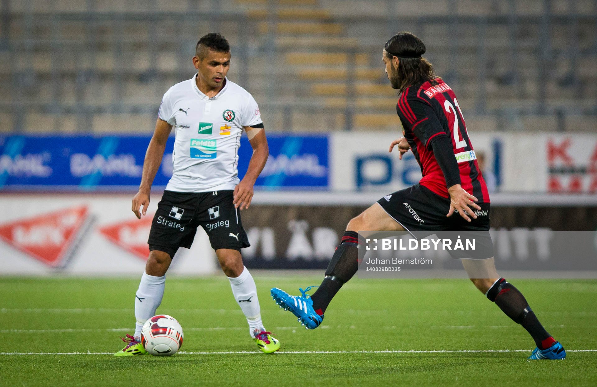 Örebros Daniel Sobralense i Allsvenskan mellan Örebro och