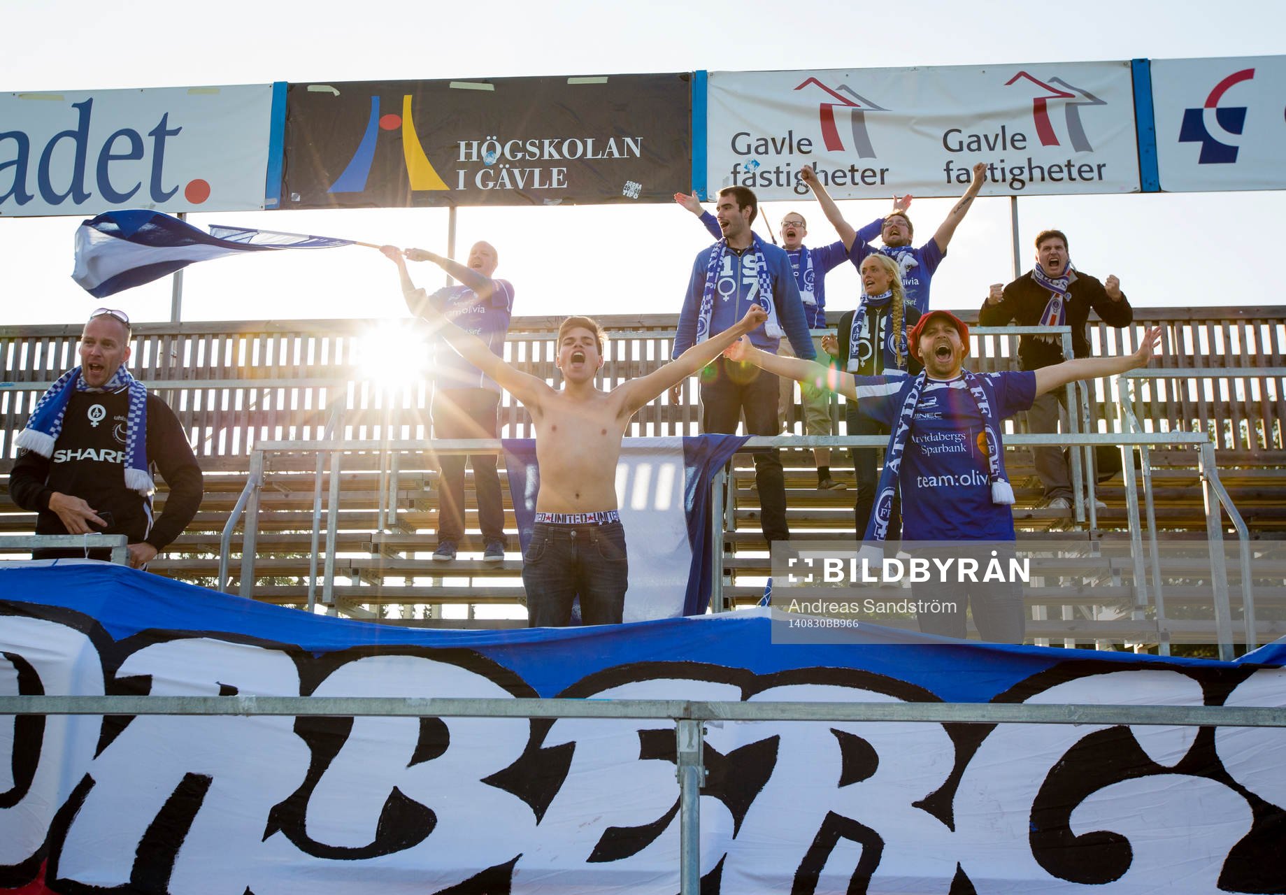 Åtvidabergs supportrar firar segern