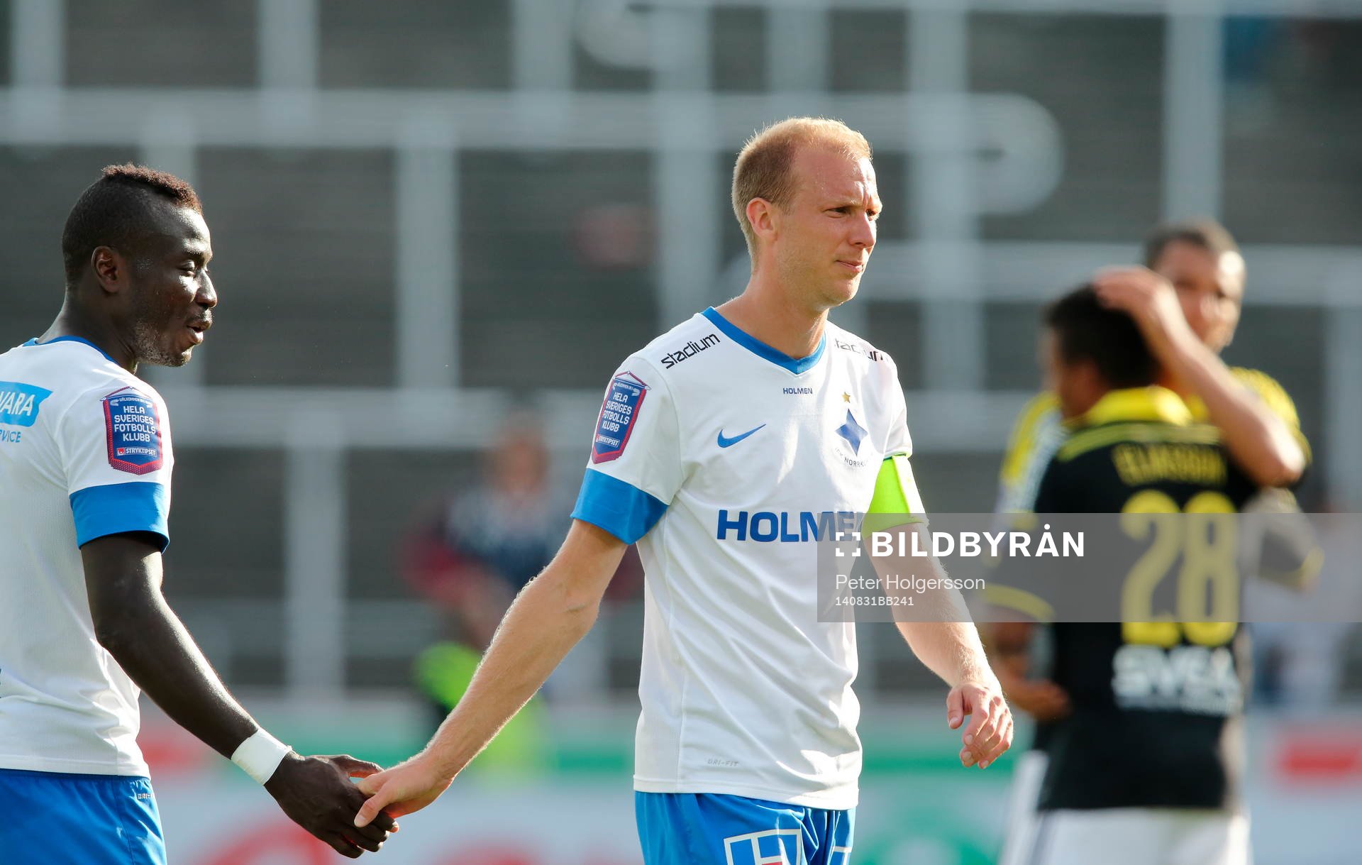 Norrköpings Alhaji Kamara och Andreas Johansson deppar med