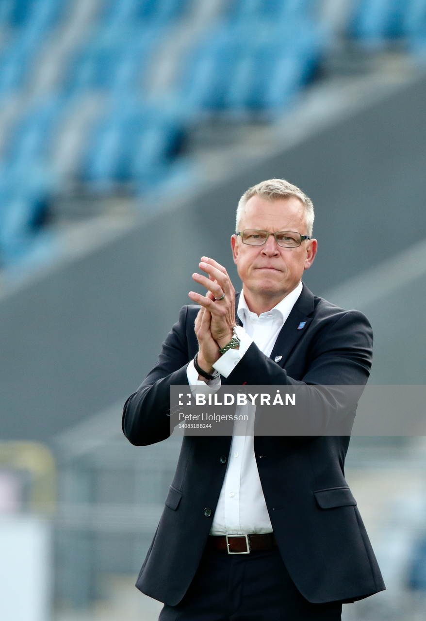 Norrköpings tränare Jan Andersson under fotbollsmatchen i Allsvenskan mellan Norrköping och AIK den 31 augusti 2014 i Norrköping.