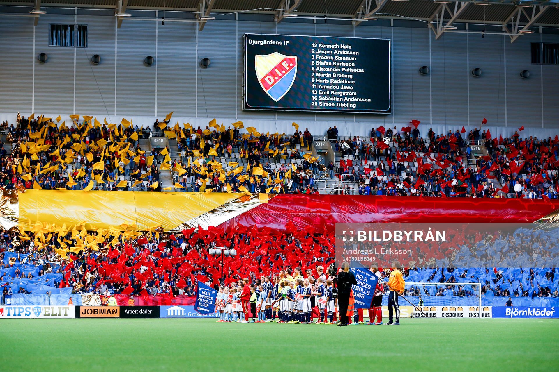 Djurgårdens supportrar och spelarpresentation