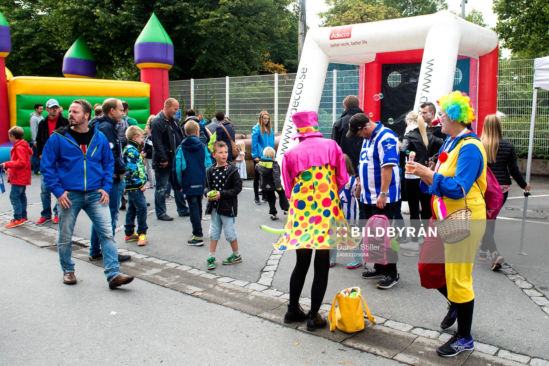 Clowner innan fotbollsmatchen i Allsvenskan mellan IFK