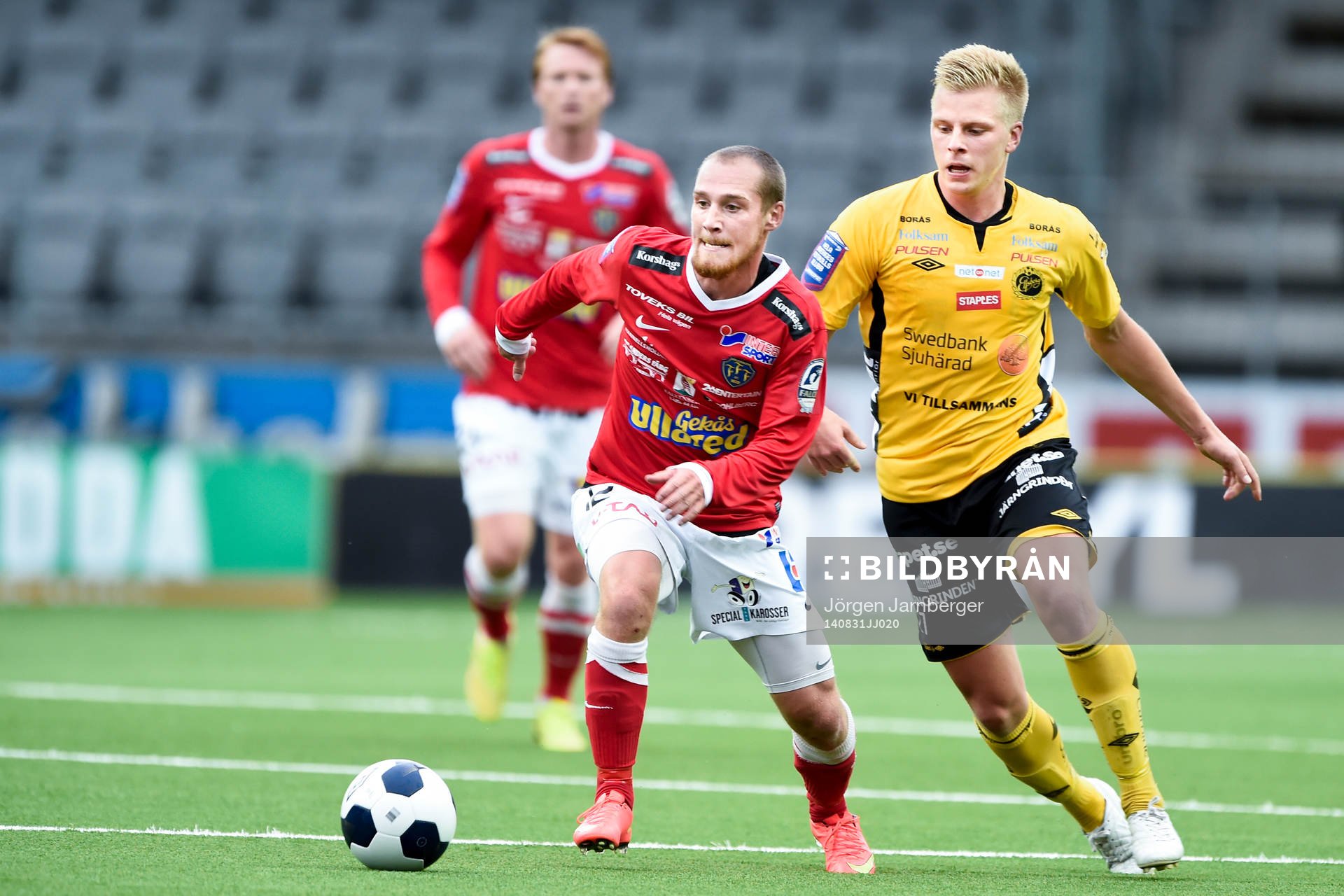 Falkenbergs Christoffer Carlsson jagas av Elfsborgs Per