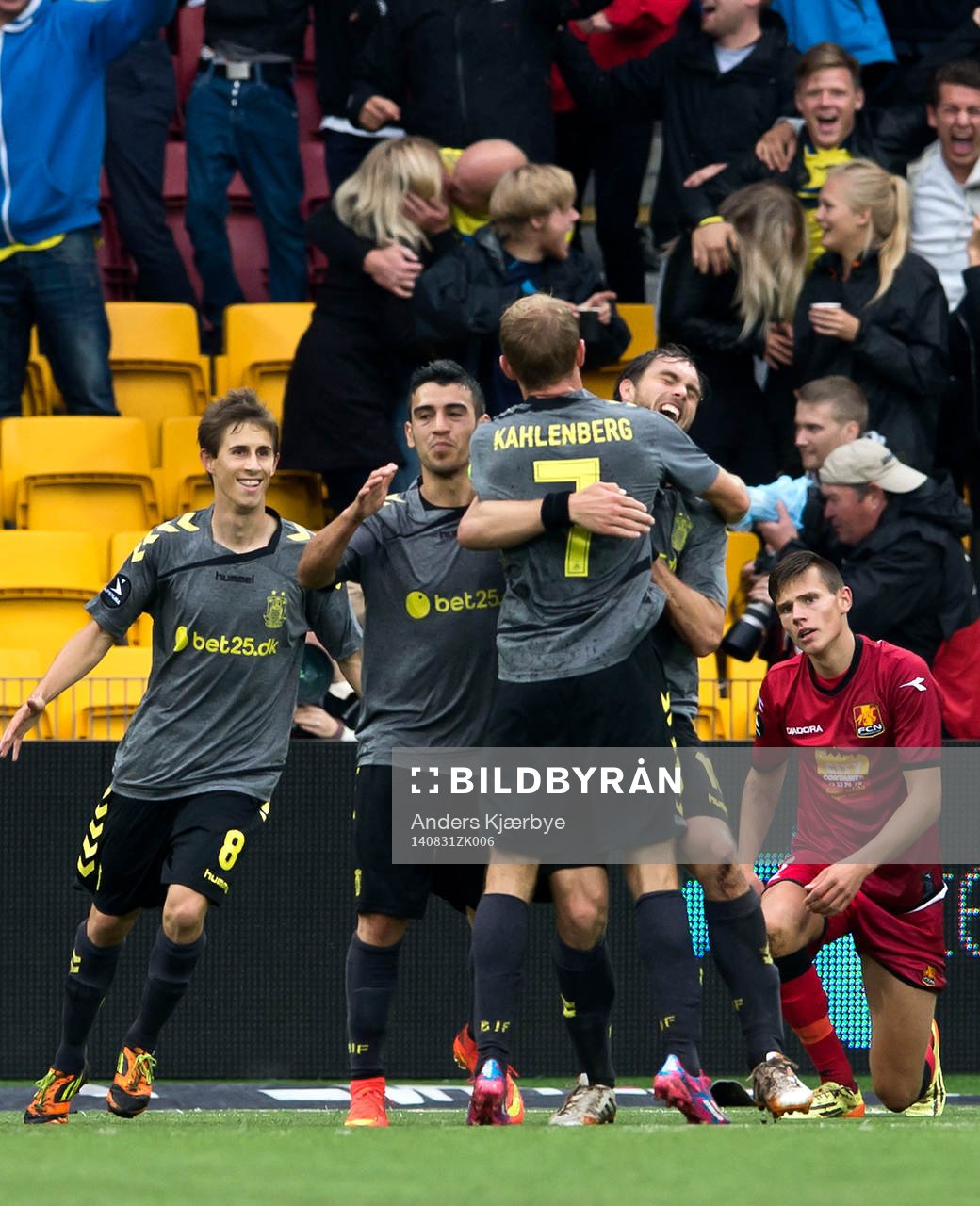  [DK=20140831: Alexander Szymanowski, BIF Jose Nunez, BIF Thomas Kahlenberg, BIF og målscorer til 0-1 Johan Elmander, BIF jubler] [UK=20140831: Alexander Szymanowski, BIF Jose Nunez, BIF Thomas Kahlenberg, BIF Johan Elmander, BIF]