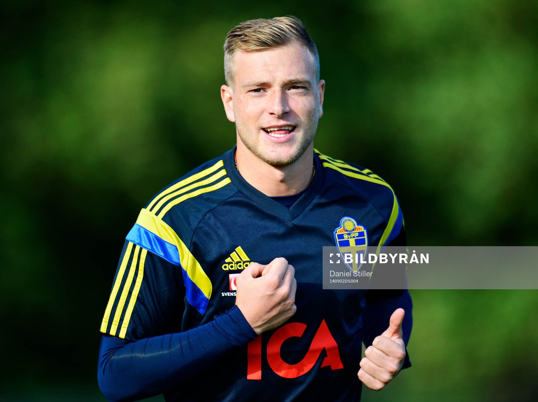 Sveriges John Guidetti under en träning med det Svenska U 21 fotbollslandslaget den 2 september 2014 i Halmstad.