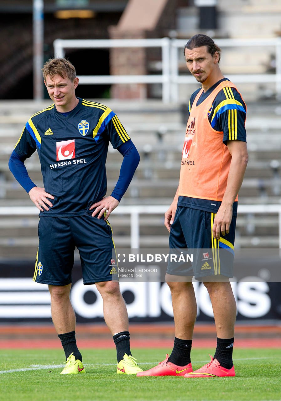 Sveriges Kim Källström  och Zlatan Ibrahimovic
