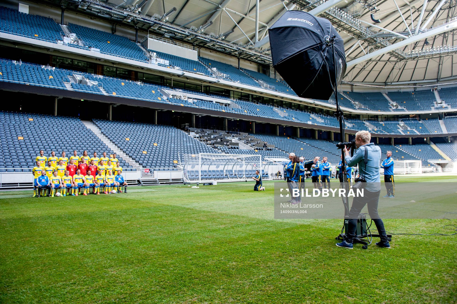 Bildbyråns fotograf Joel Marklund