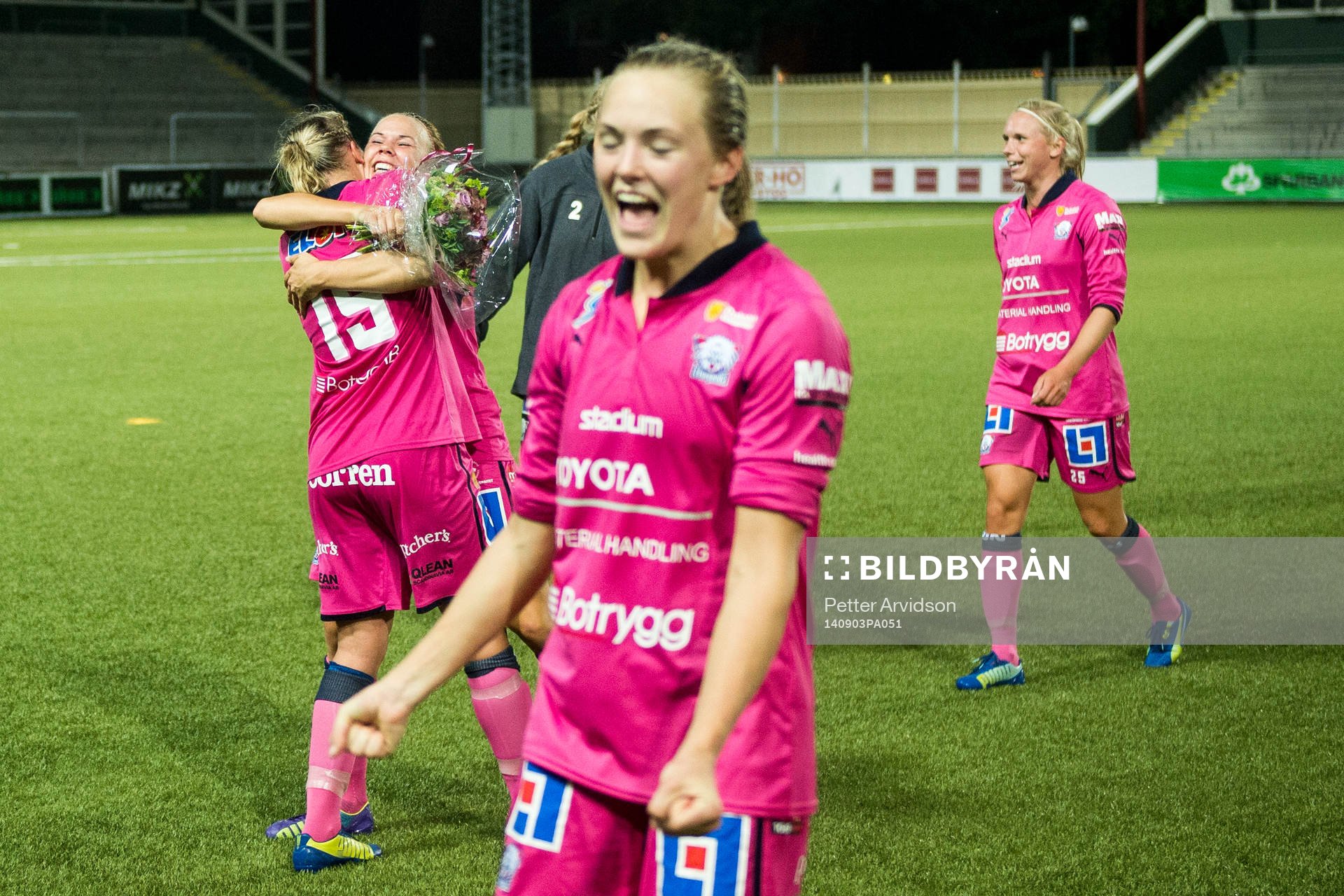 Linköpings Linköpings Kristine Minde och Jessica
