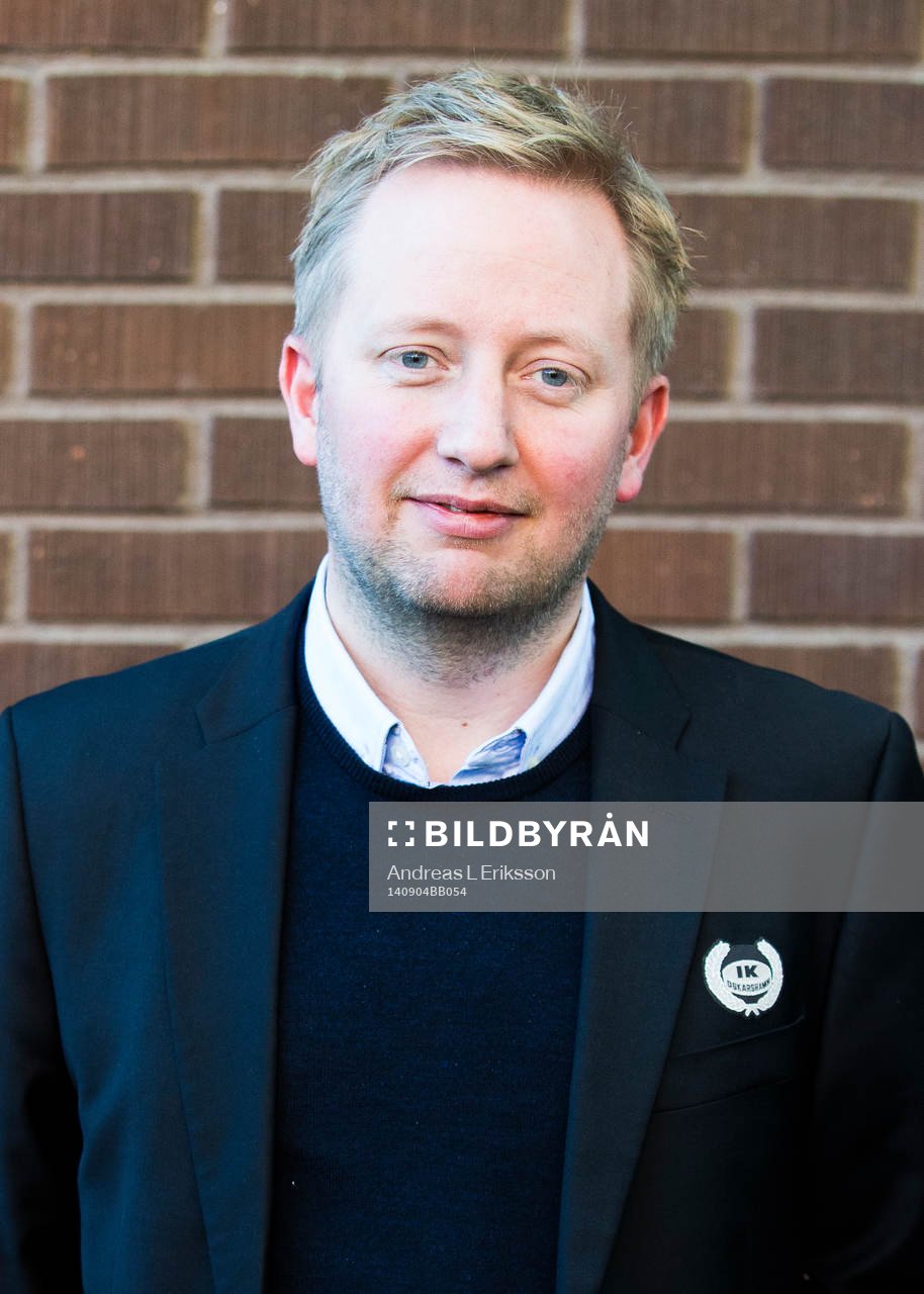 Oskarshamns tränare Fredrik Söderström poserar