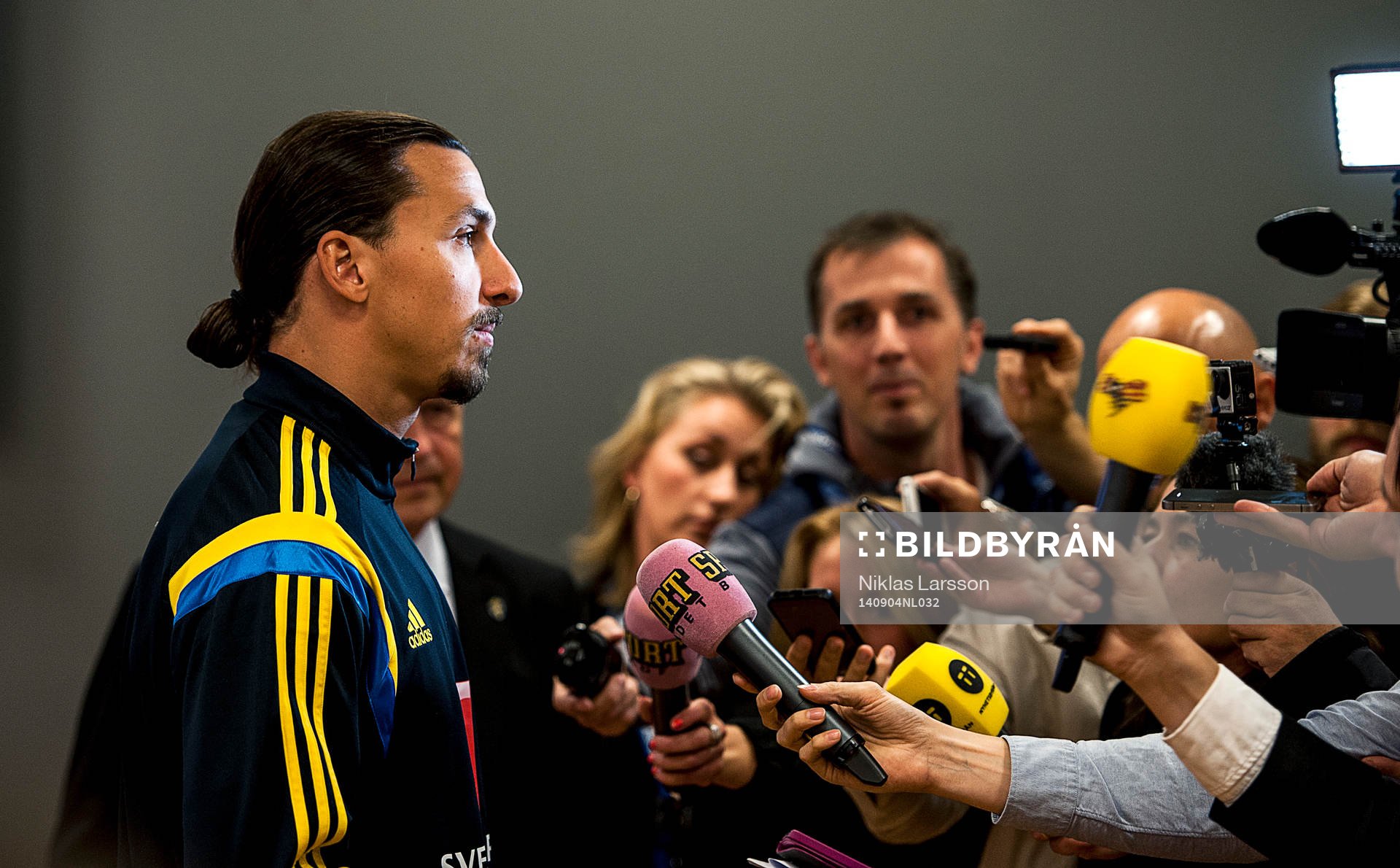 Sveriges Zlatan Ibrahimovic i mixed zone