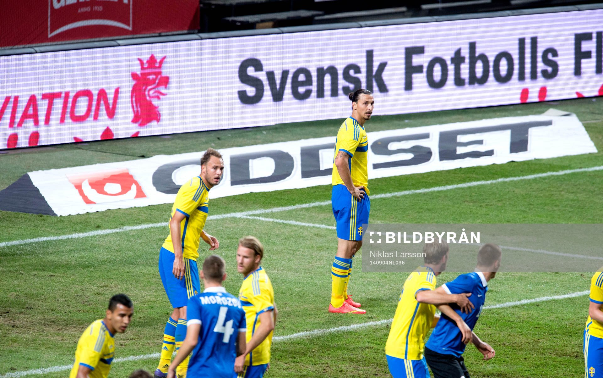 Sveriges Zlatan Ibrahimovic framför Oddset  fotbollslandskampen mellan Sverige och Estland den 04 september 2014 i Stockholm.
