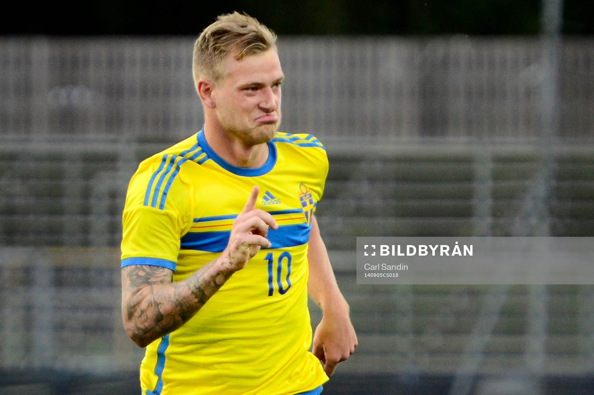 Sverige John Guidetti firar