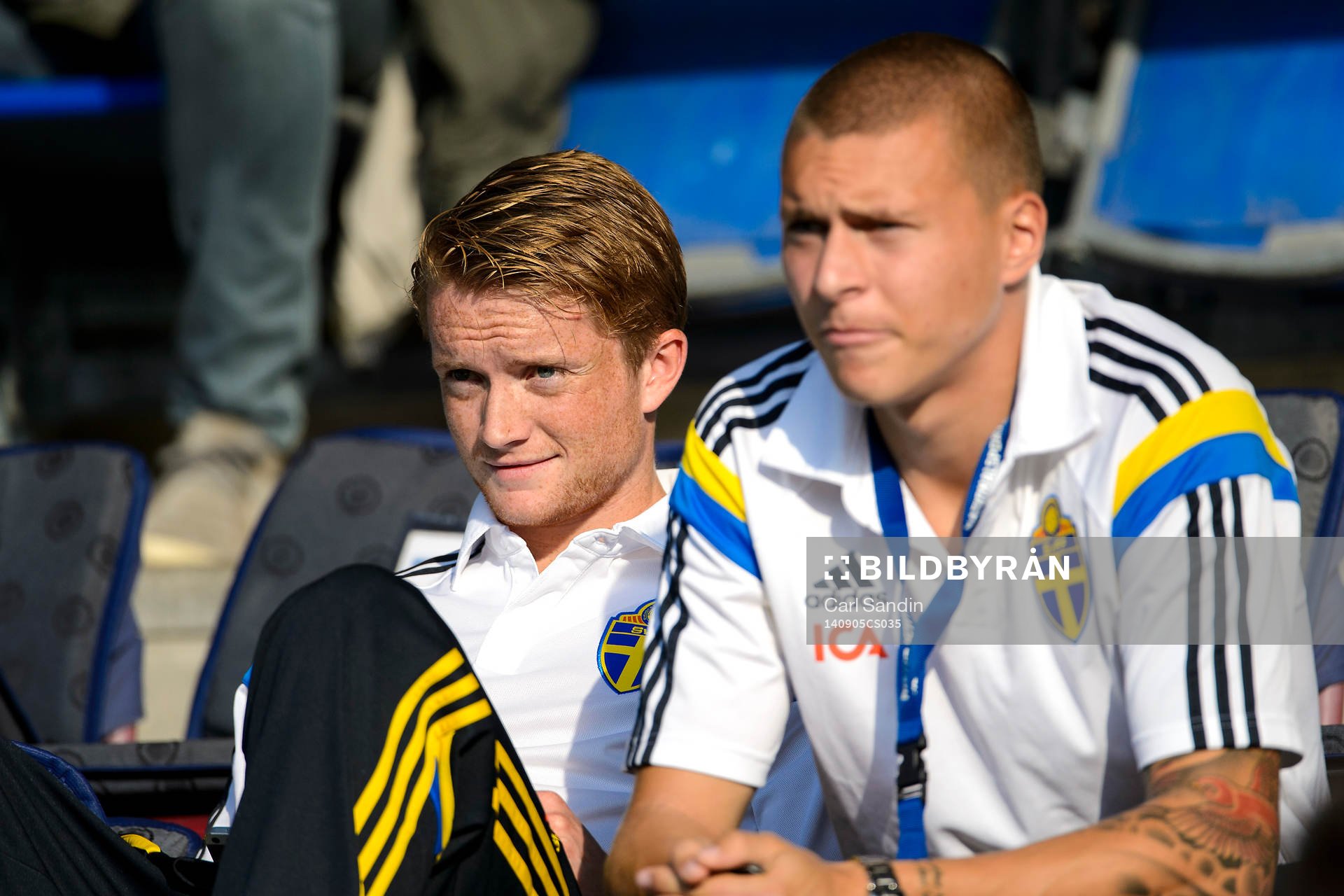 Sveriges Sam Larsson och Victor Nilsson Lindelöf  sitter
