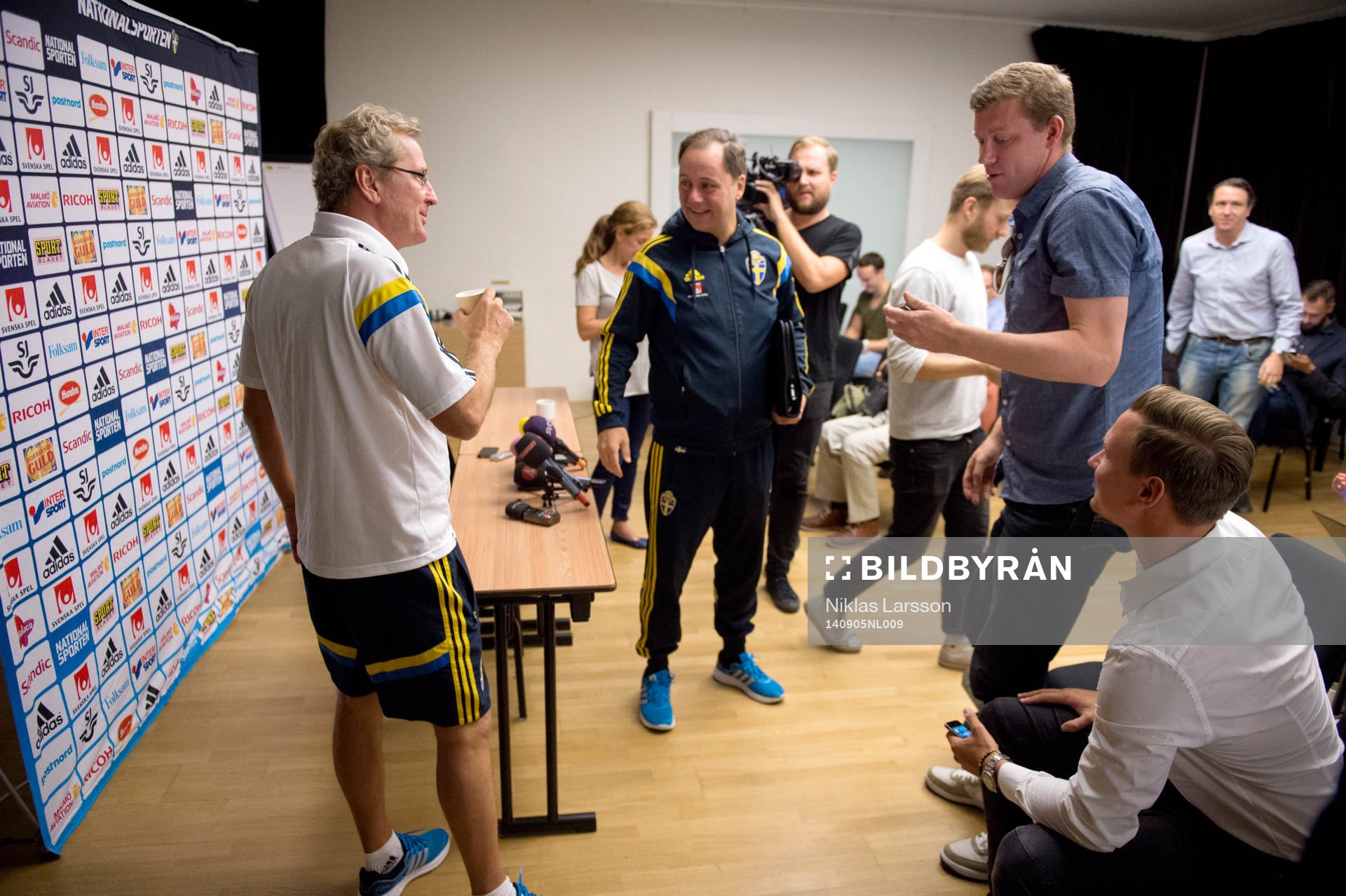 Sveriges förbundskapten Erik Hamrén skäller ut