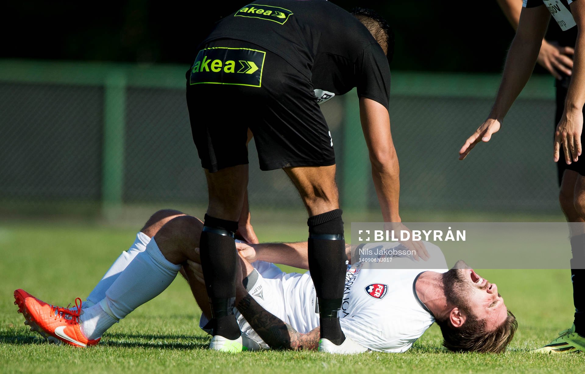 FC Rosengårds Valentino Lai skadar sitt knä allvarligt