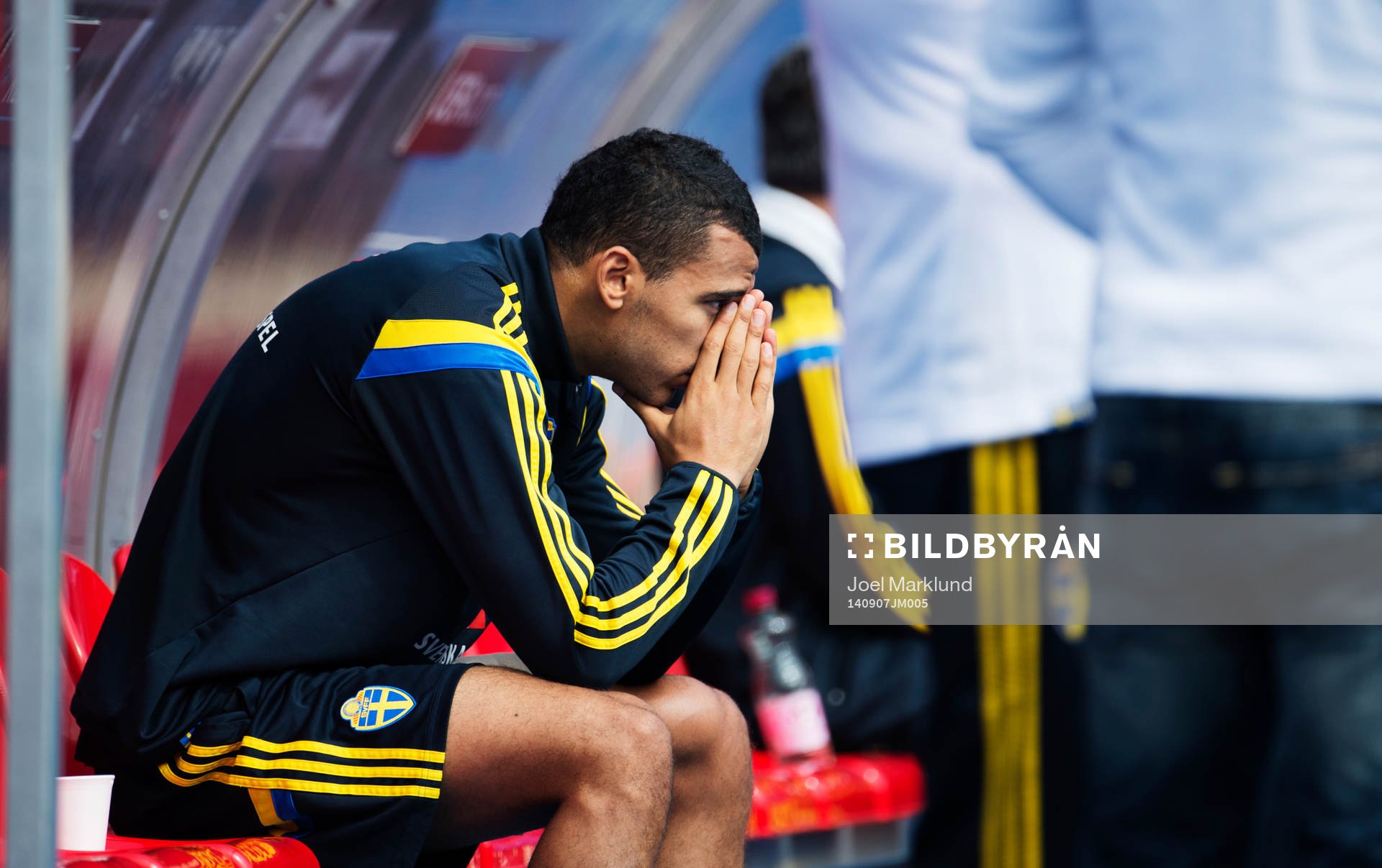 Nabil Bahoui deppar vid sidan om planen