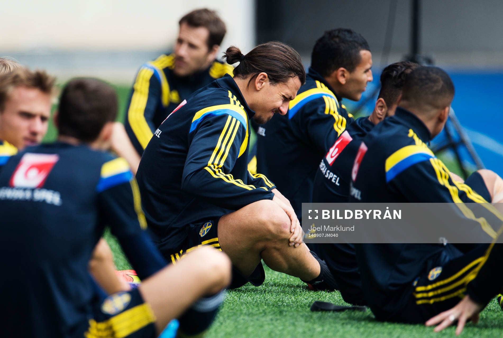 Zlatan Ibrahimovic grimaserar