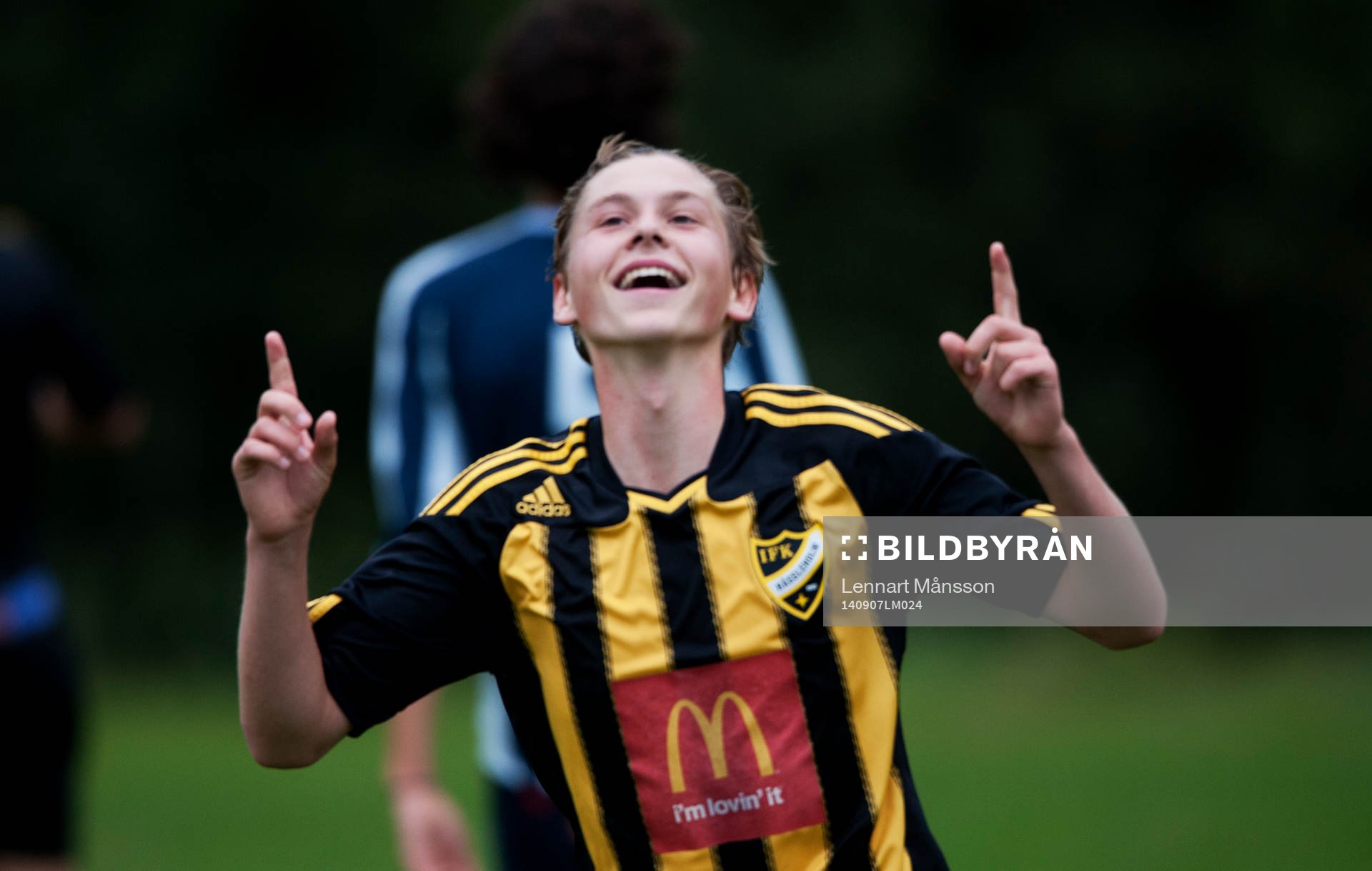 IFK Hässleholms Edvin Nilsson jublar i matchen för