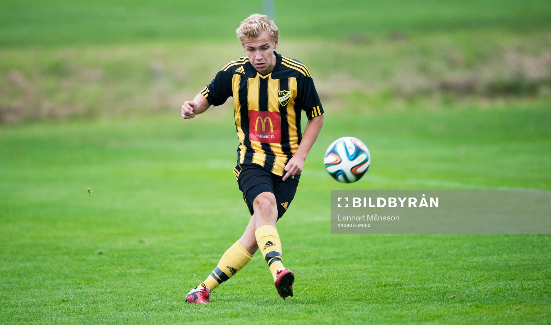IFK Hässleholms Oskar Lindgren i matchen för 15-åringar
