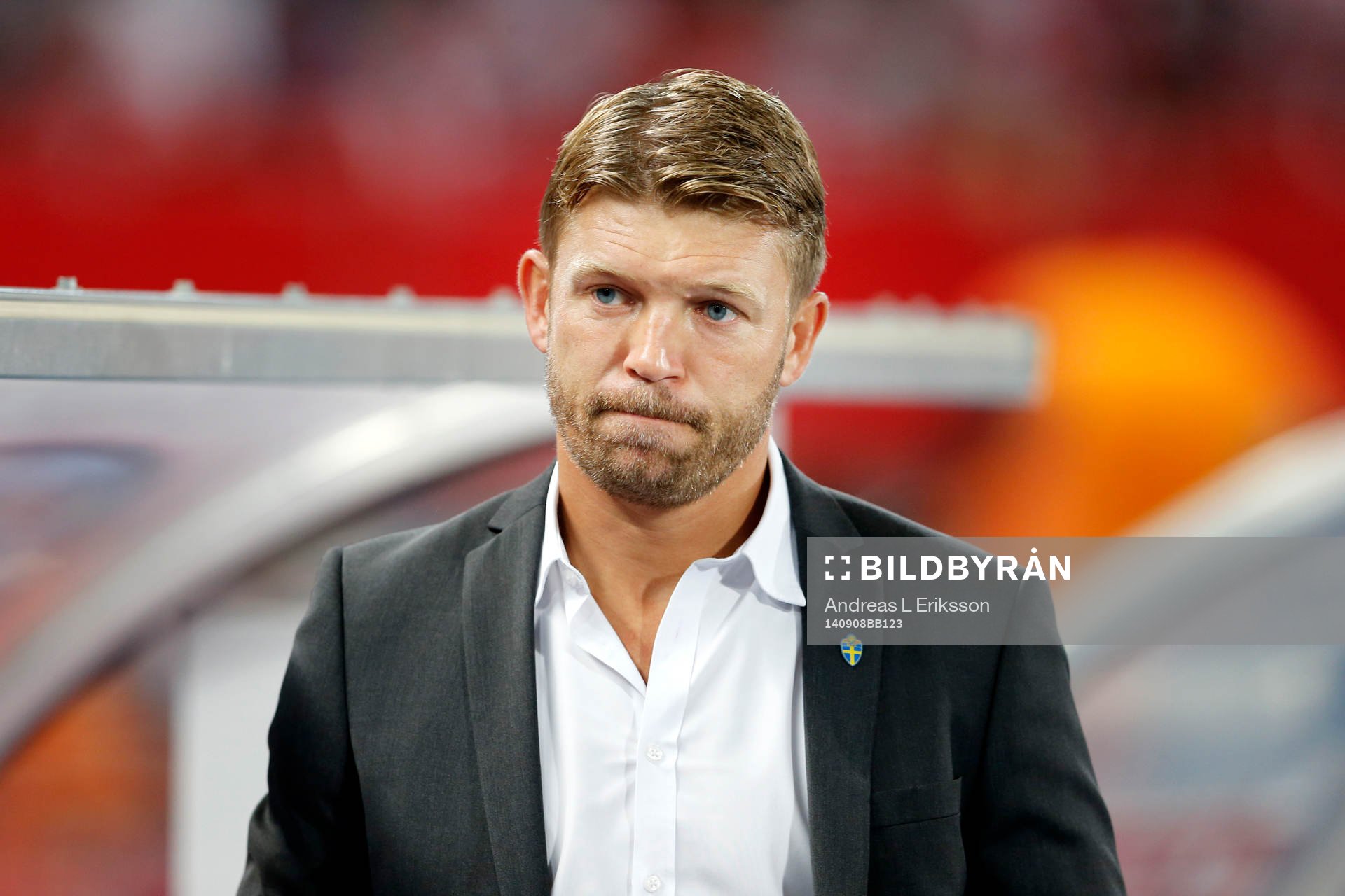 Sveriges players manager Marcus Allbäck