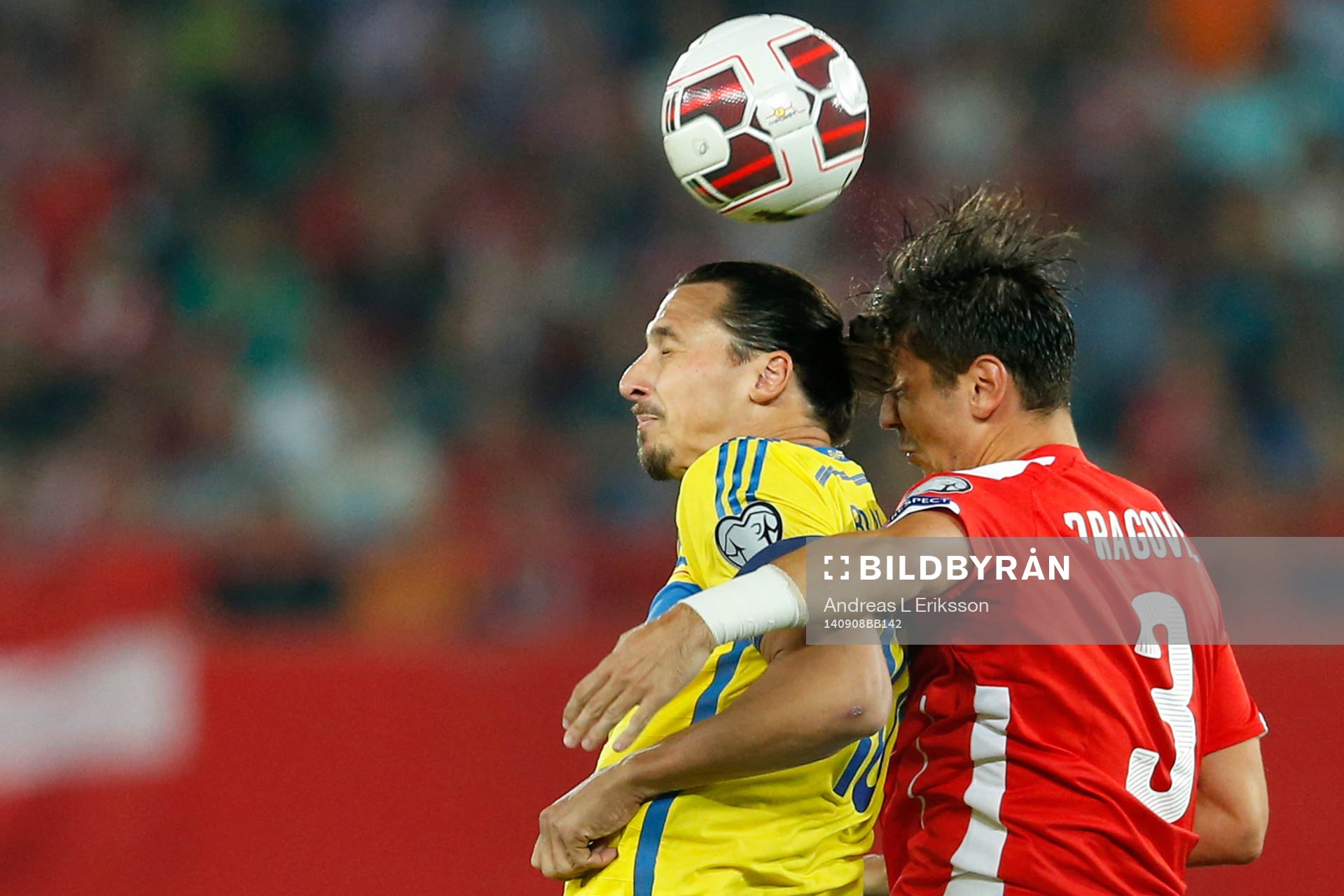 Sveriges Zlatan Ibrahimovic i nickduell med Österrikes