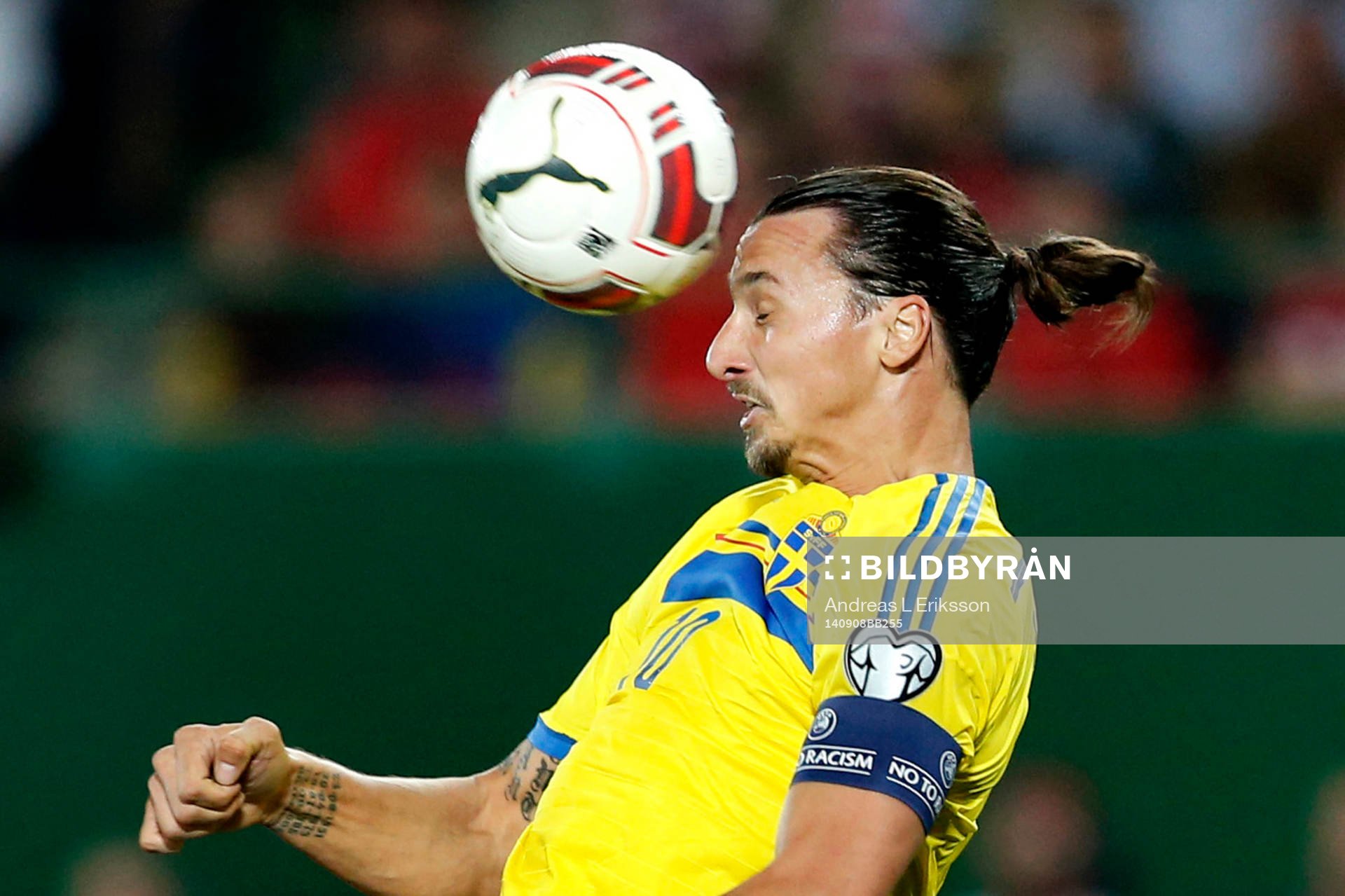 Sveriges Zlatan Ibrahimovic nickar under fotbollsmatchen i EM-kvalet mellan Österrike och Sverige den 9 september 2014 i Wien.